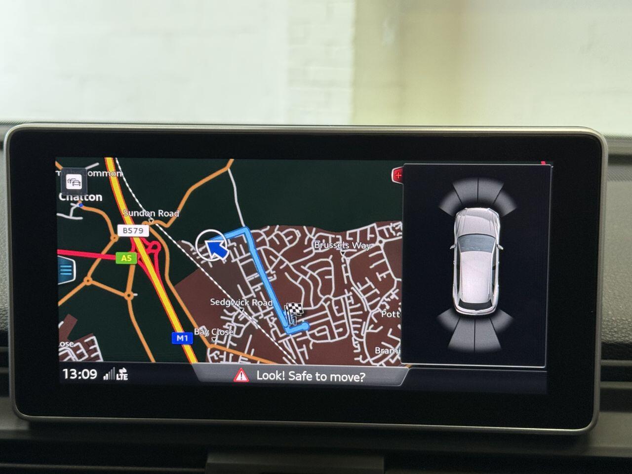 Audi Q5 view 50