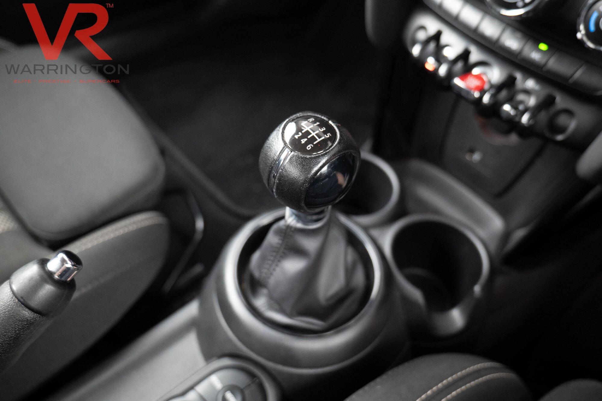 Mini Cooper view 25