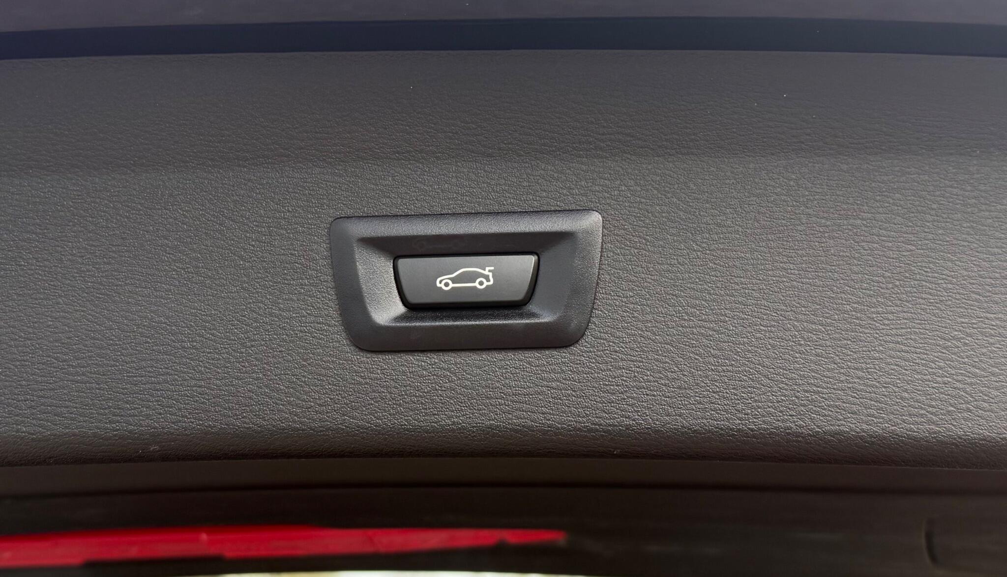 BMW X1 view 13