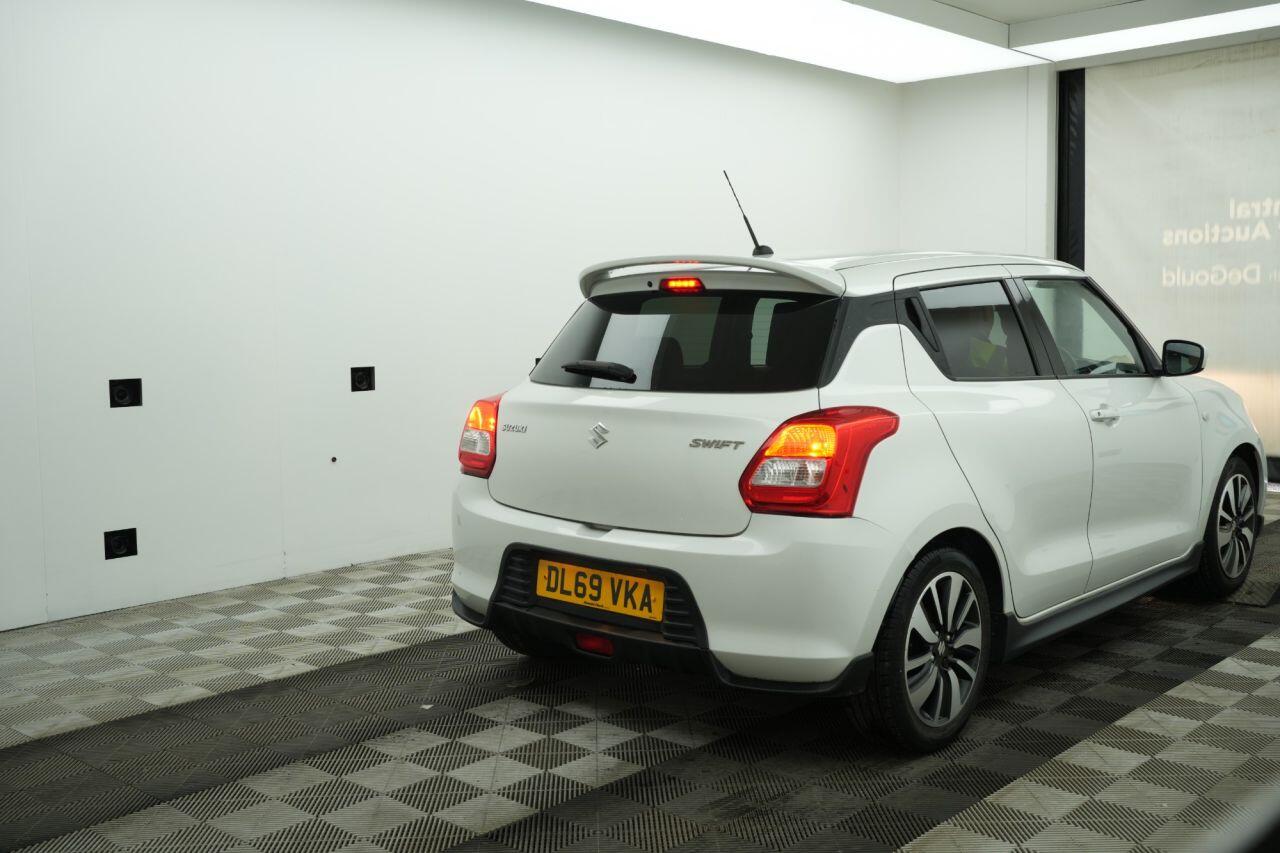 Suzuki Swift view 7