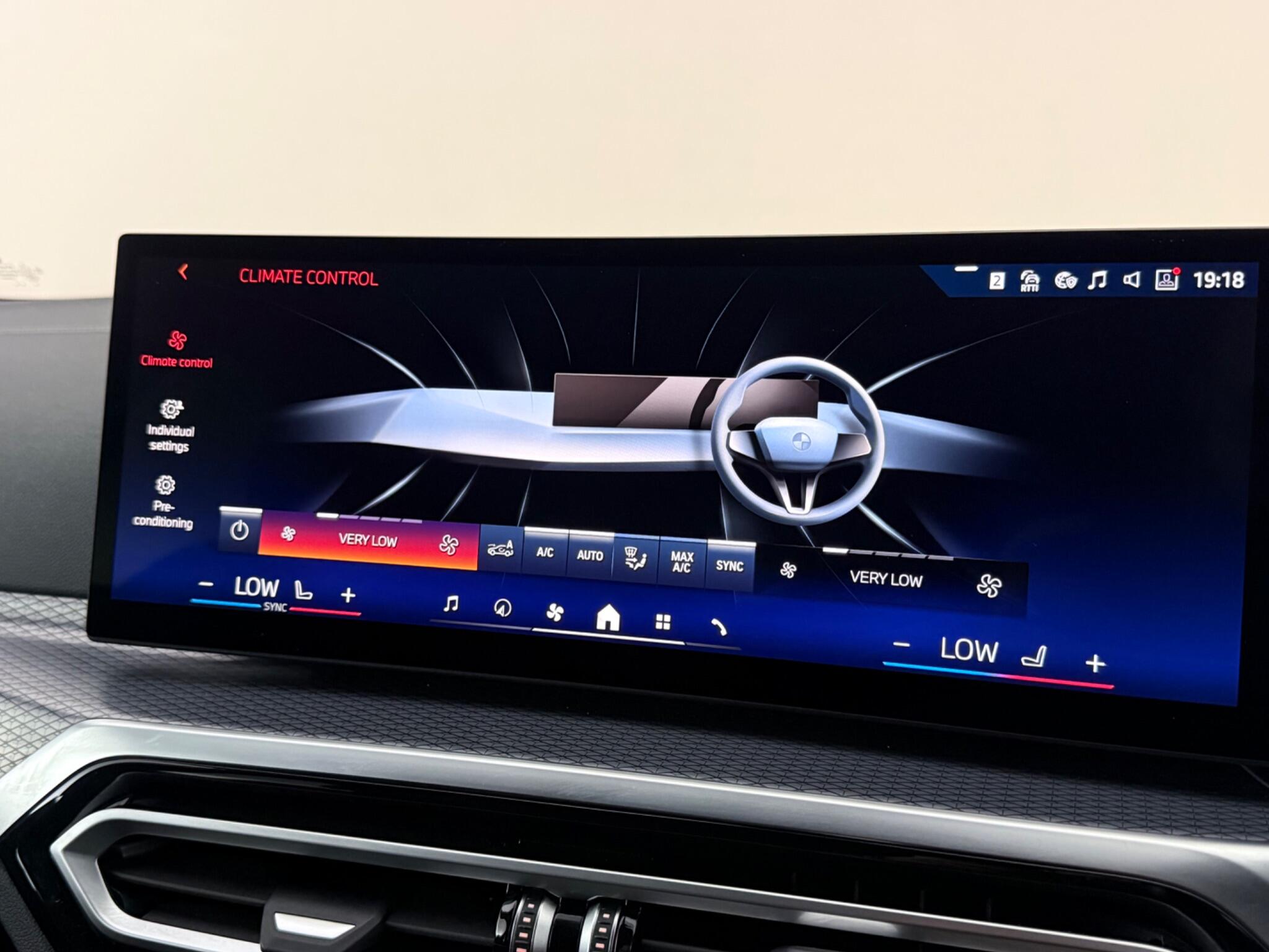 BMW I4 view 31