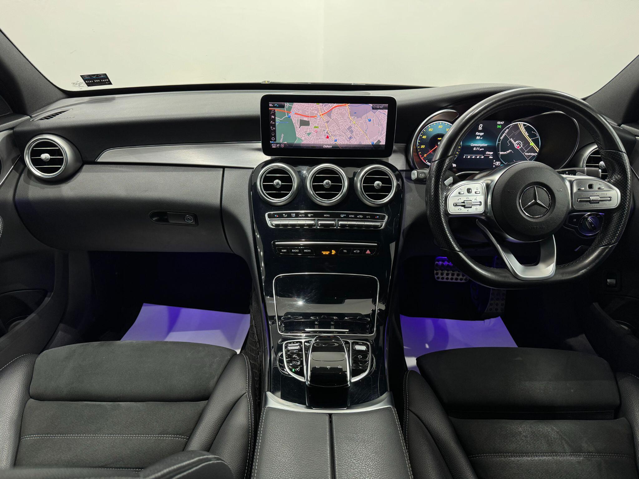 Mercedes-Benz C-Class view 44