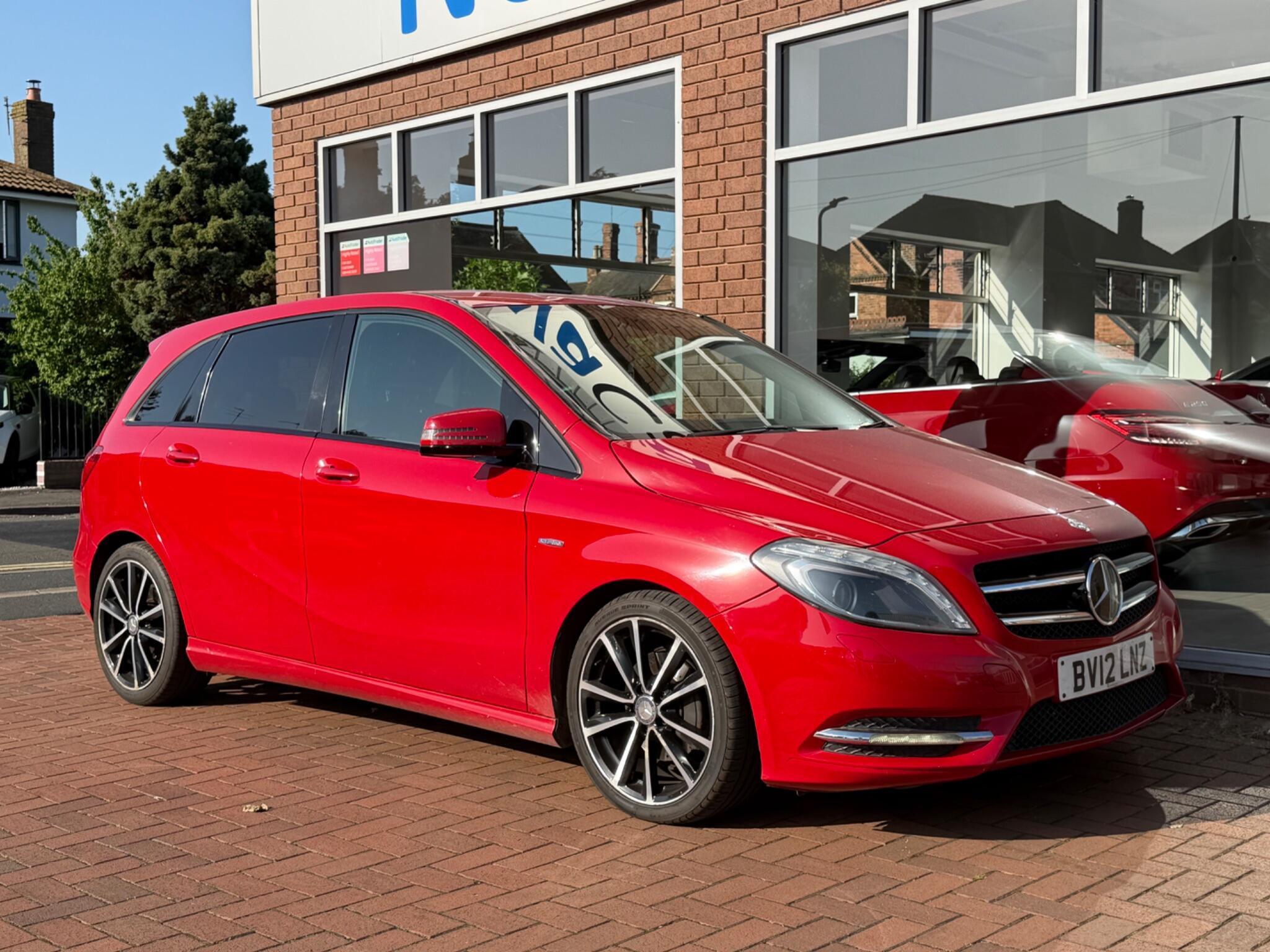 Mercedes-Benz B-Class view 6