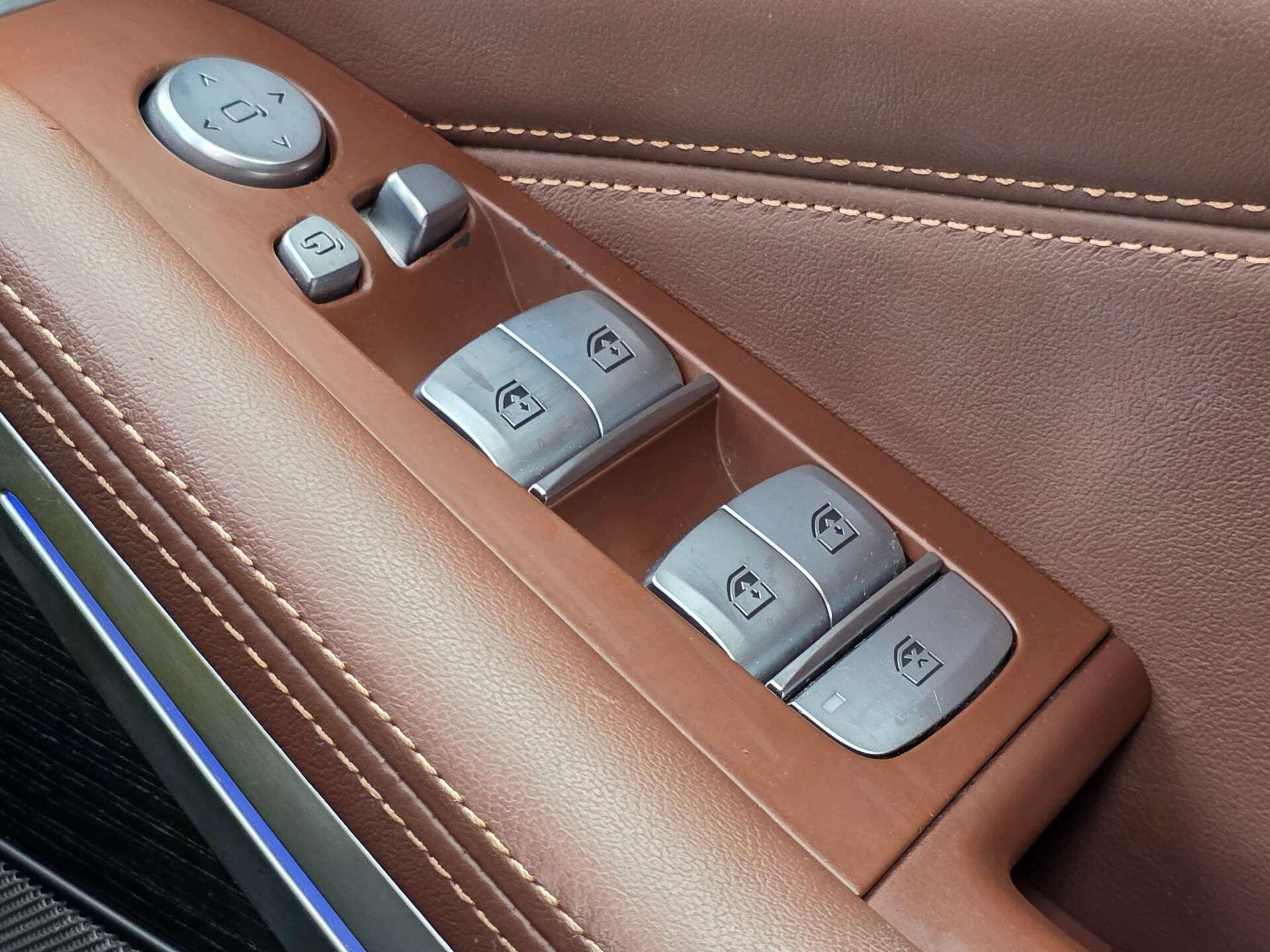 BMW X7 view 57