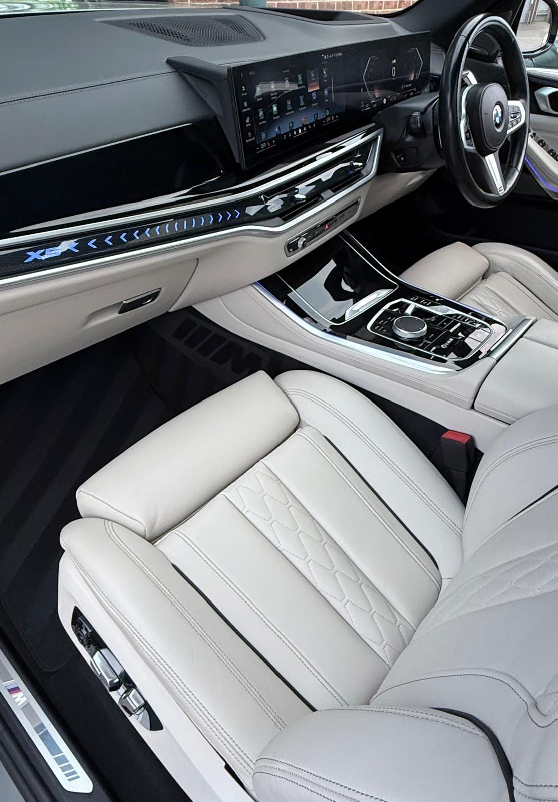 BMW X5 view 28