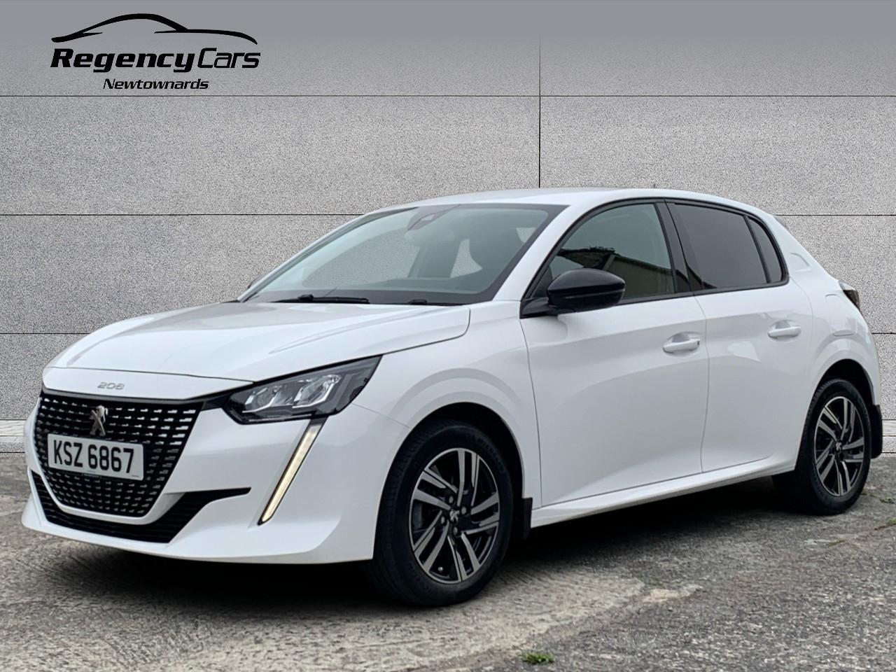 Peugeot 208 view 3
