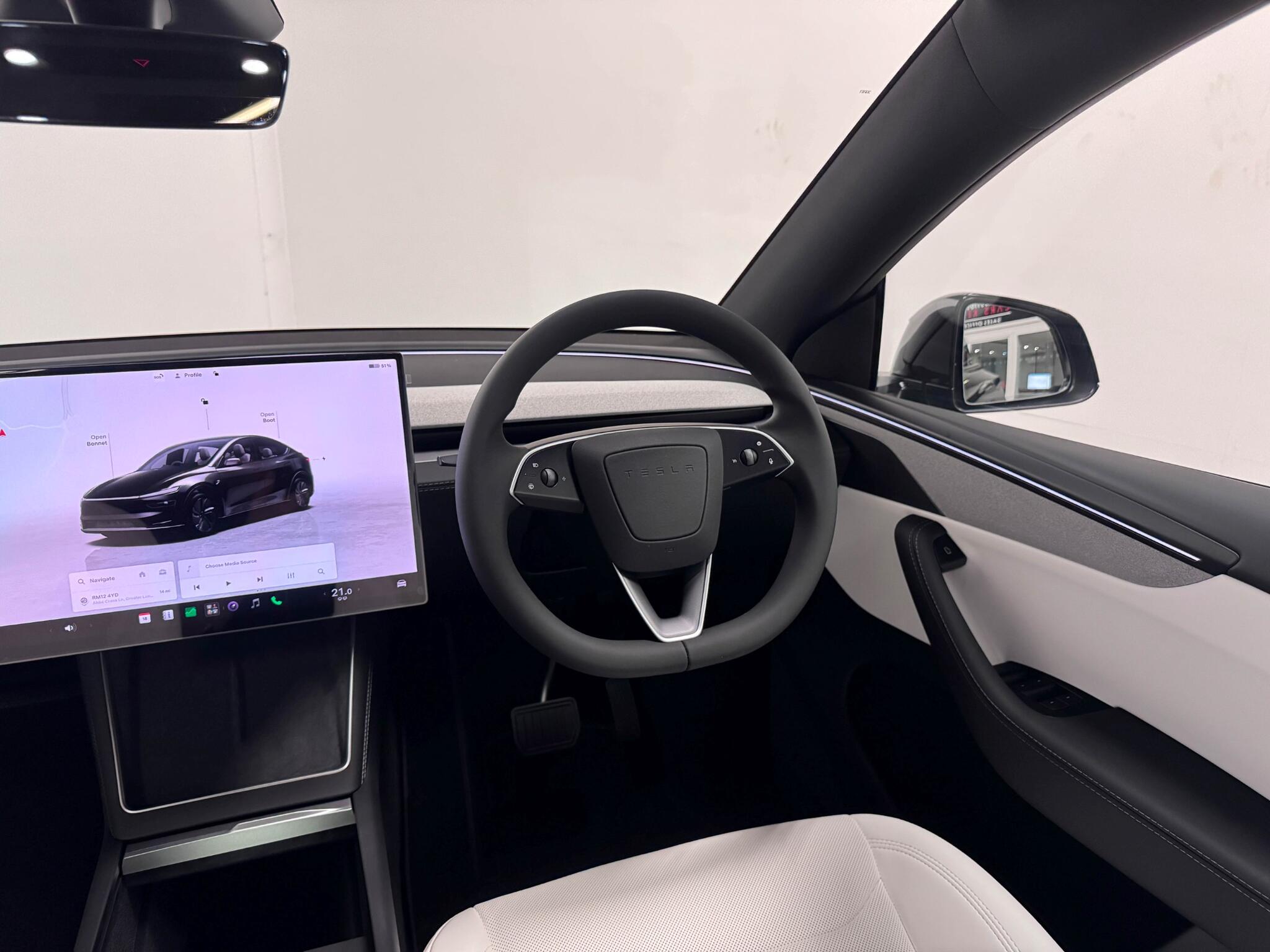 Tesla Model Y view 36