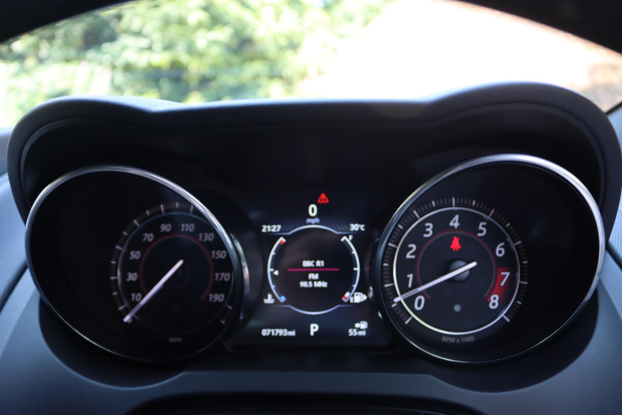 Jaguar F-Type view 32