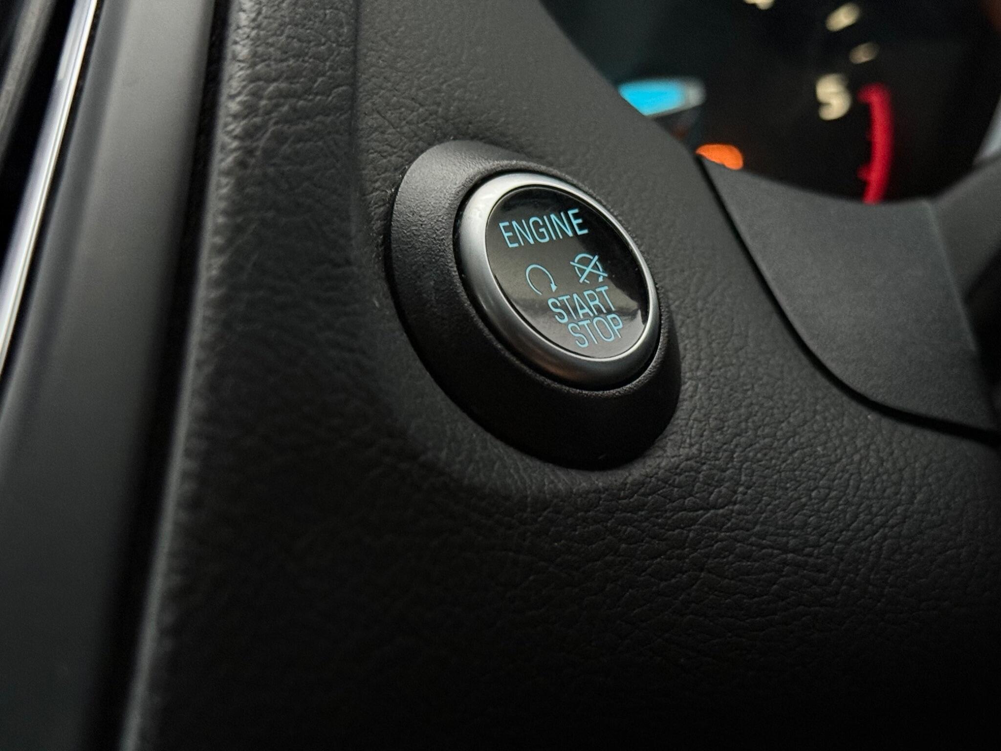 Ford Focus view 15