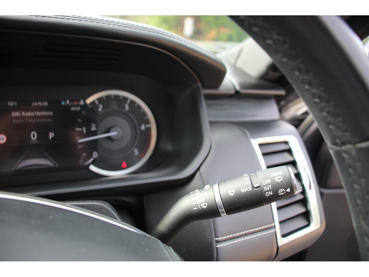 Land Rover Discovery view 55