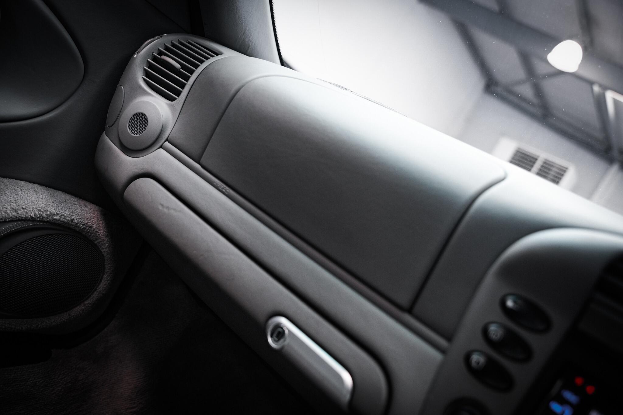 Porsche 911 view 43