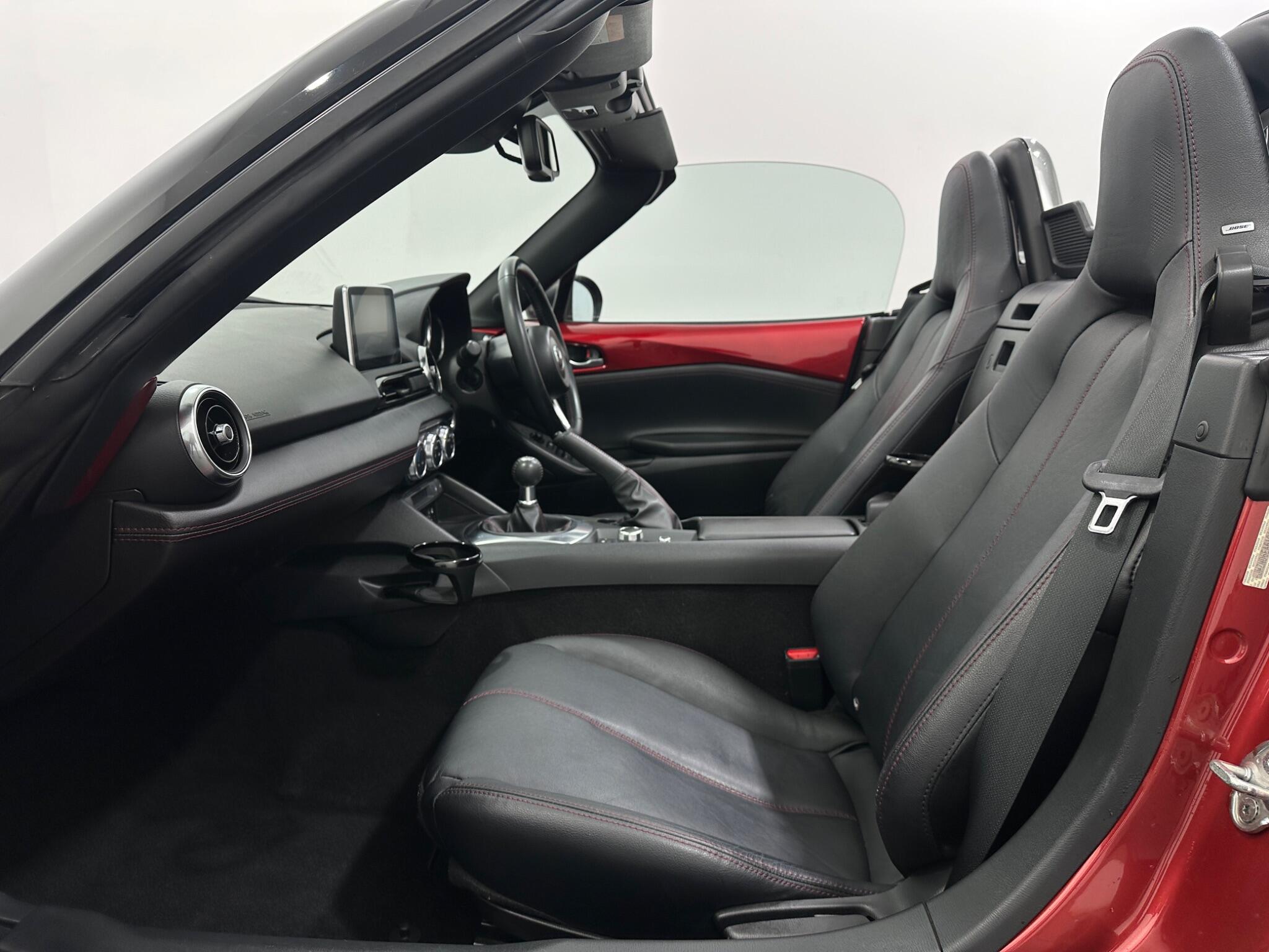 Mazda MX-5 view 29