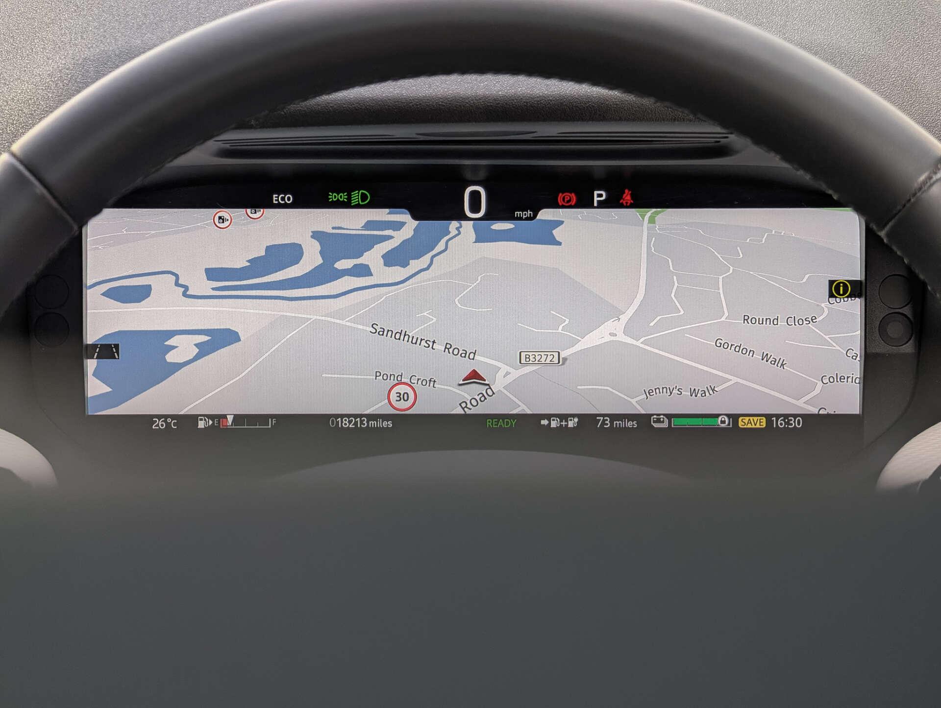 Land Rover Discovery Sport view 33