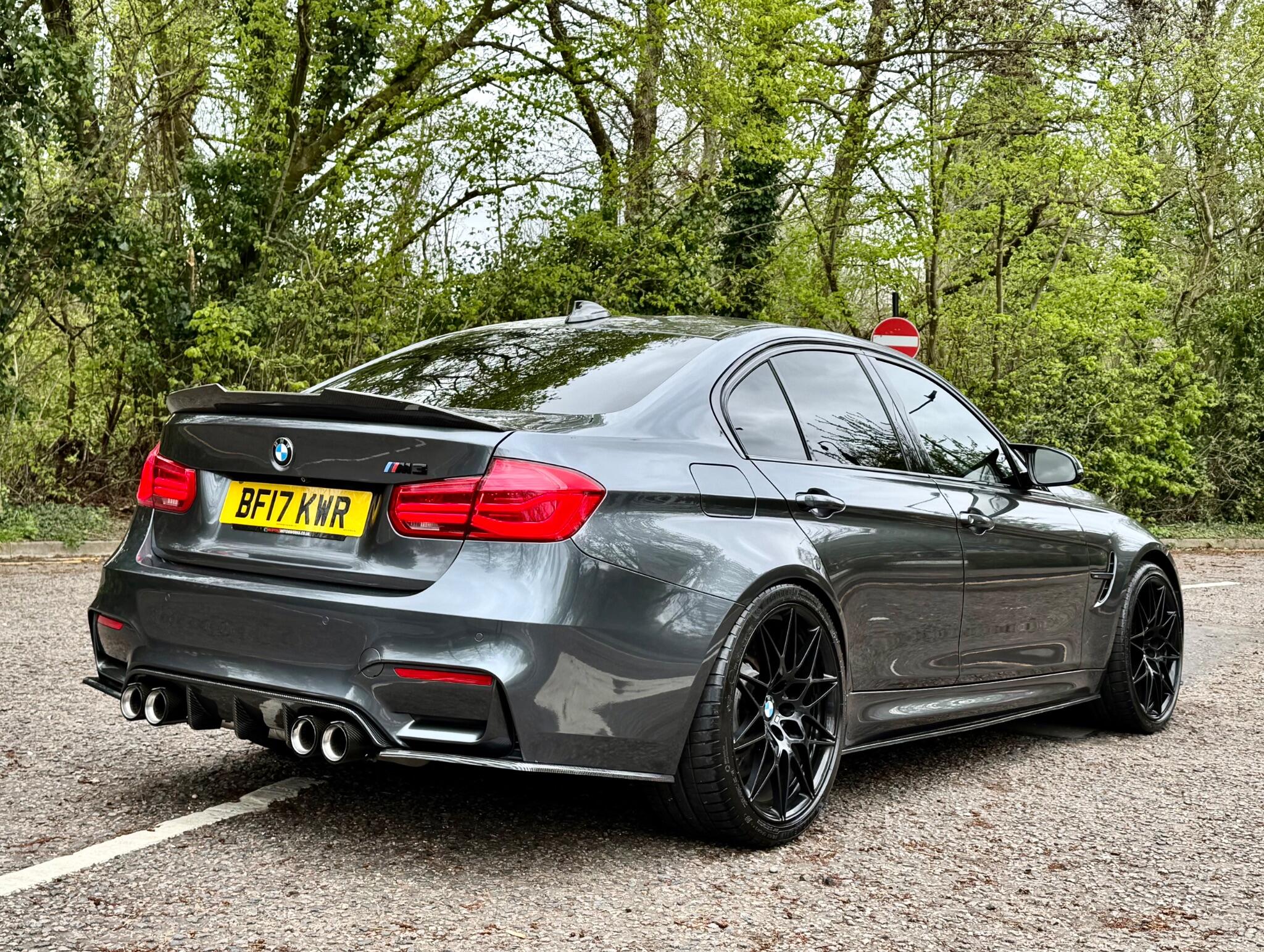 BMW M3 view 21