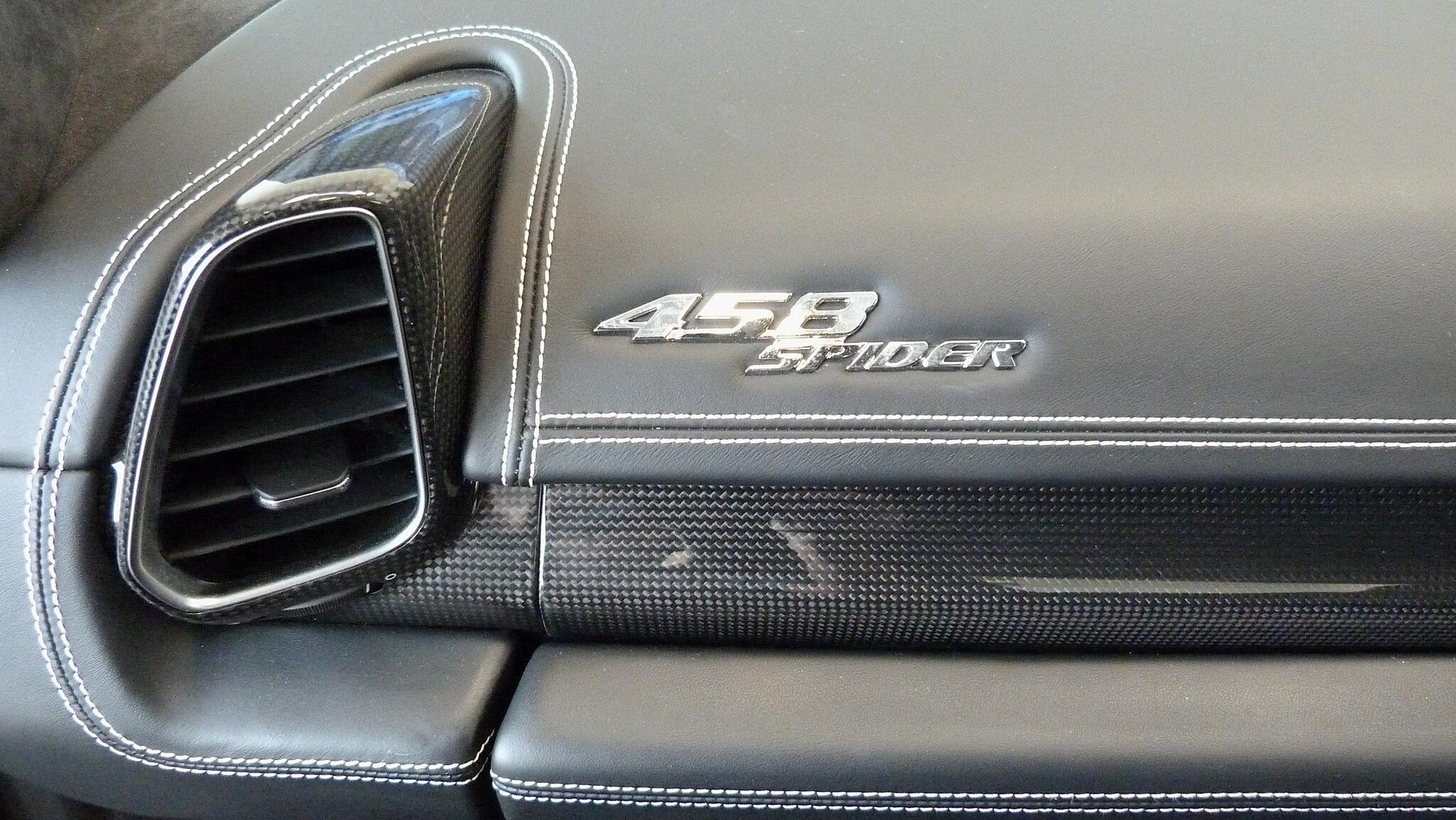 Ferrari 458 view 31