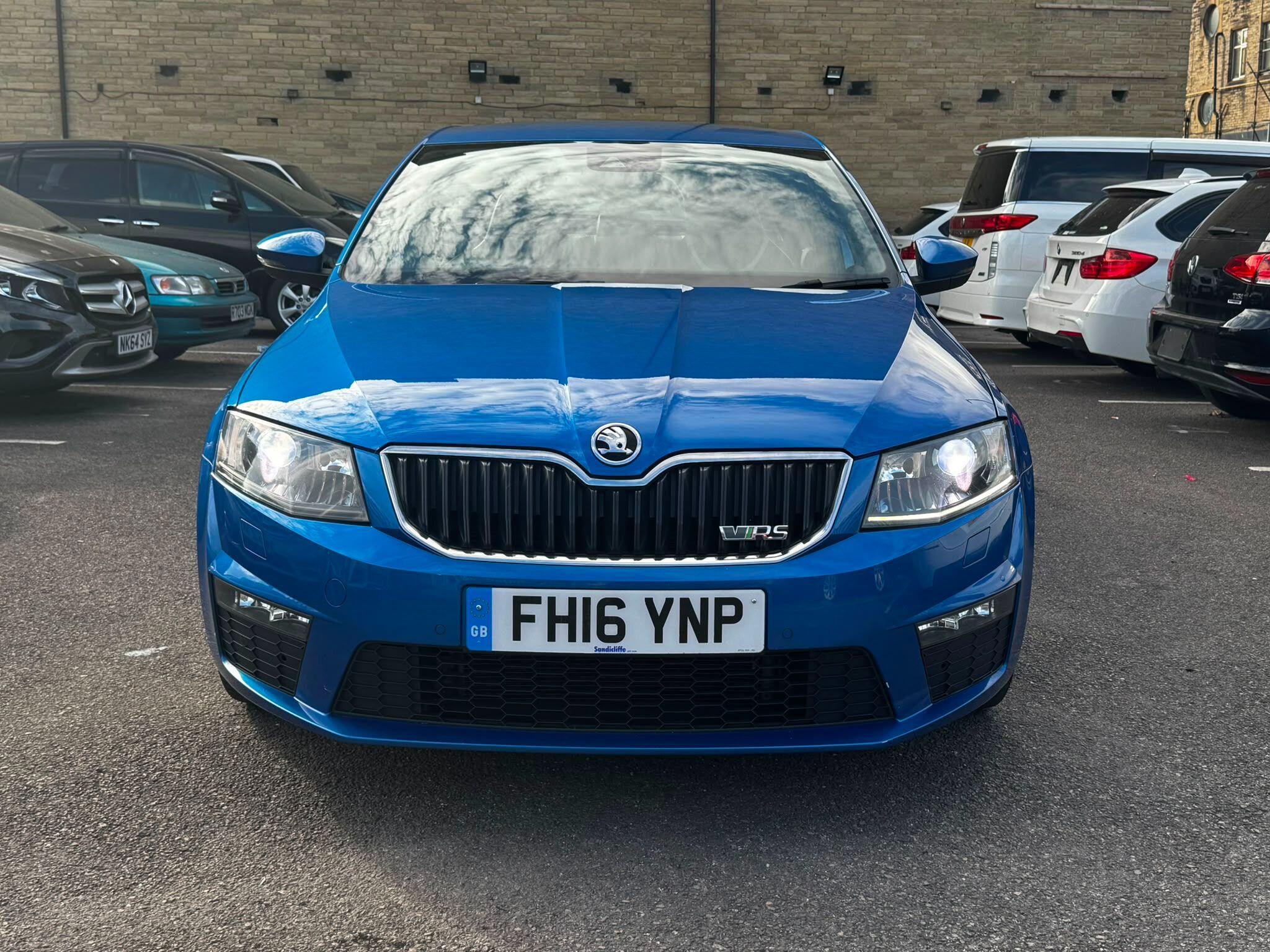 Skoda Octavia view 2