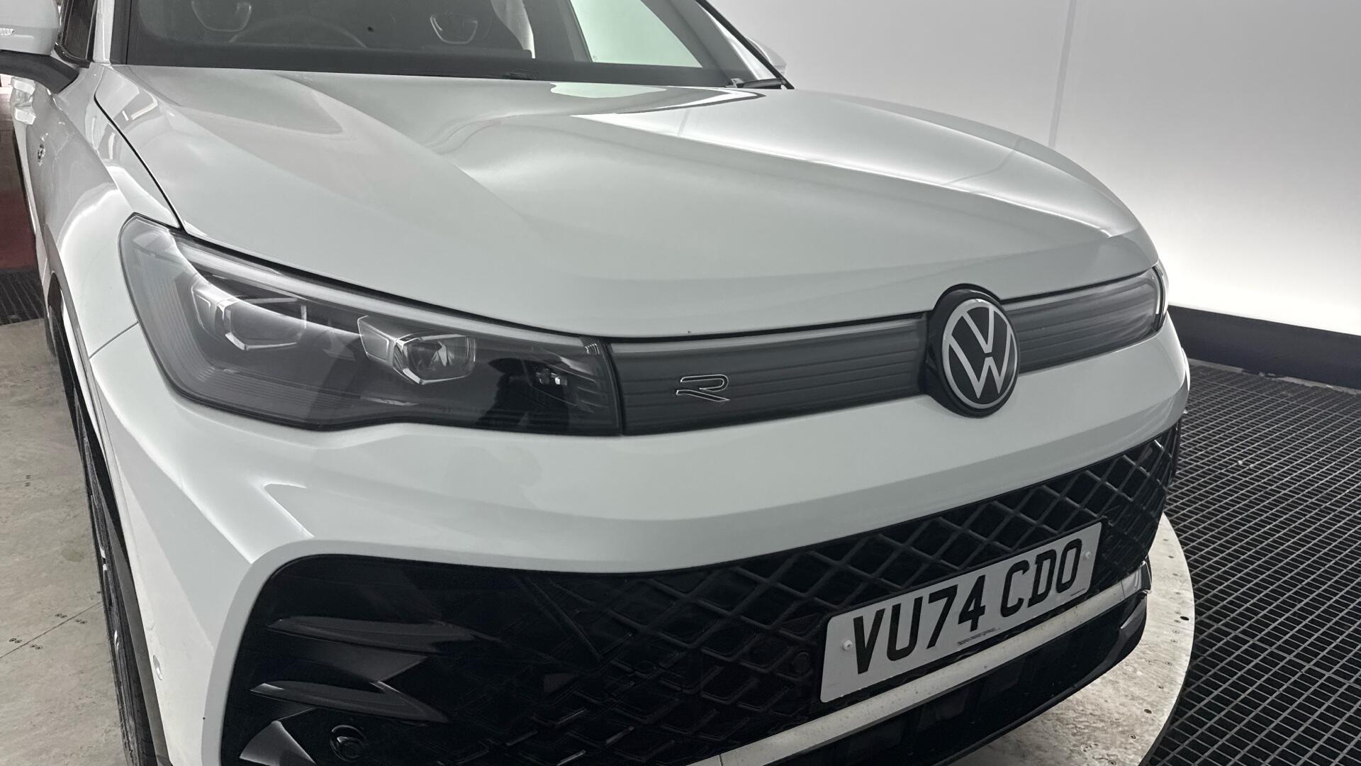 Volkswagen Tiguan view 22