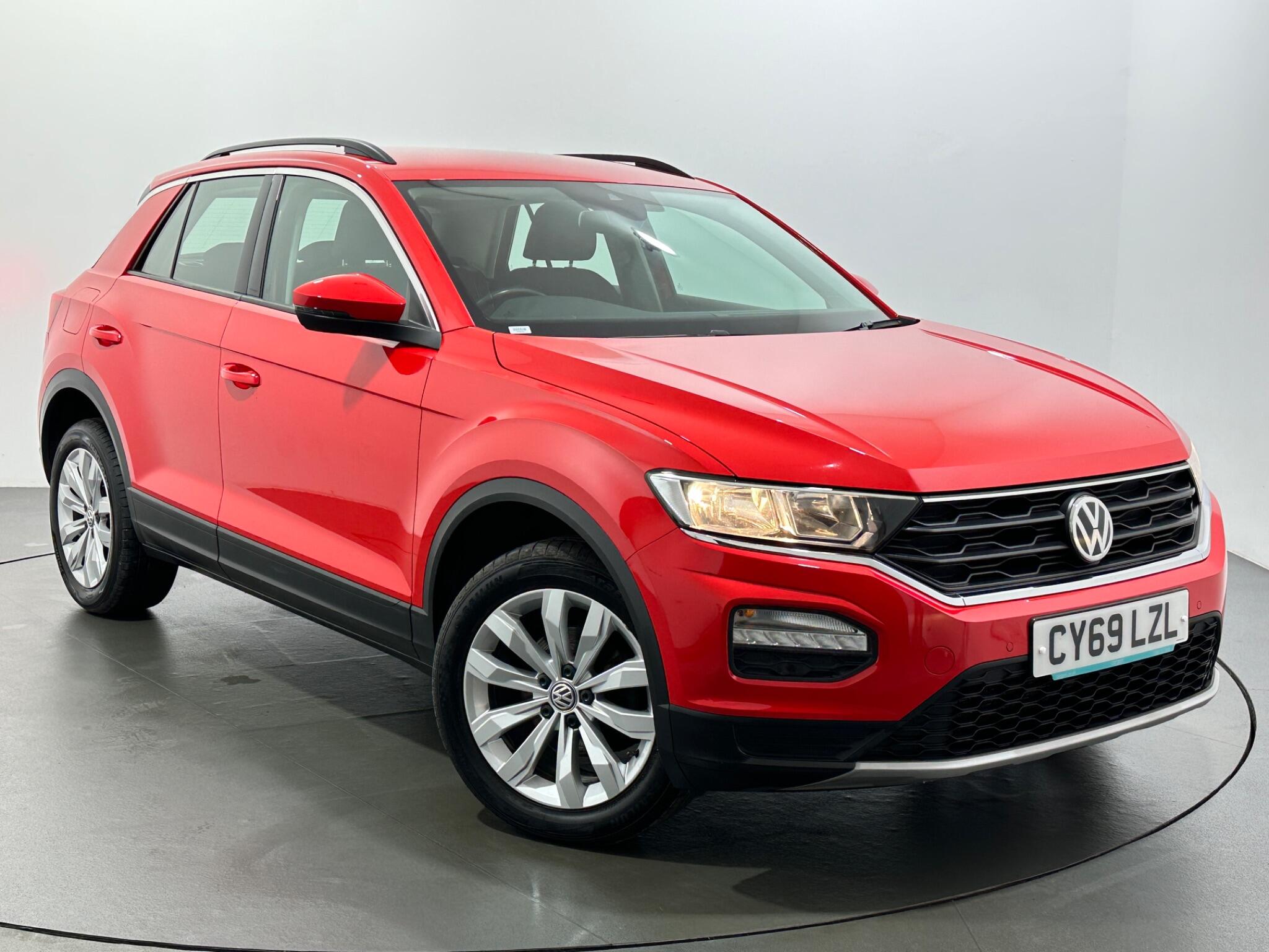 Volkswagen T-Roc view 52