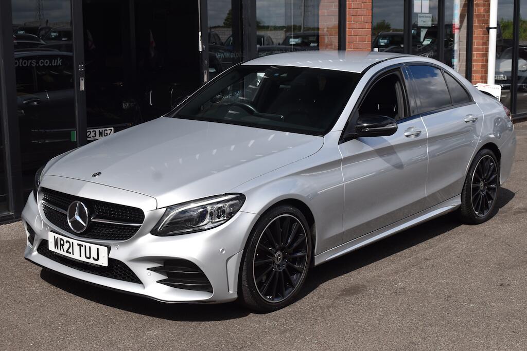Mercedes-Benz C Class view 18