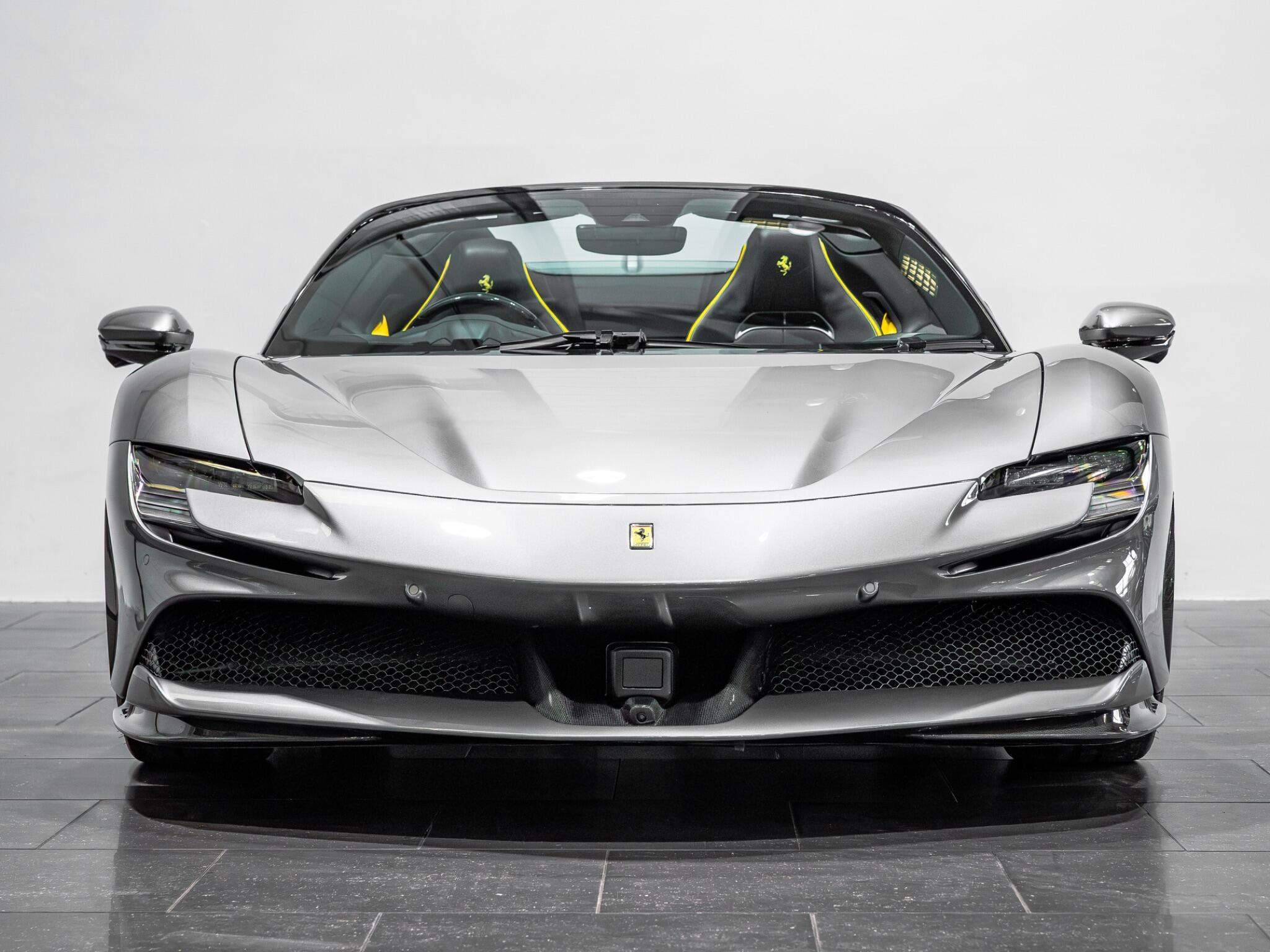 Ferrari SF90 Stradale view 10