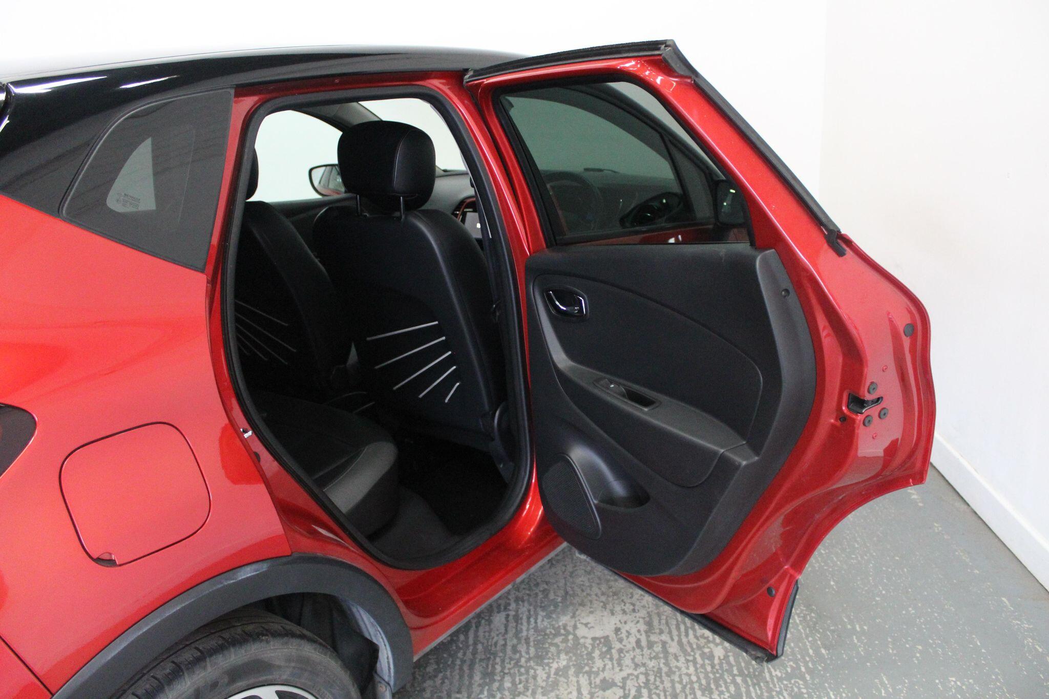 Renault Captur view 25