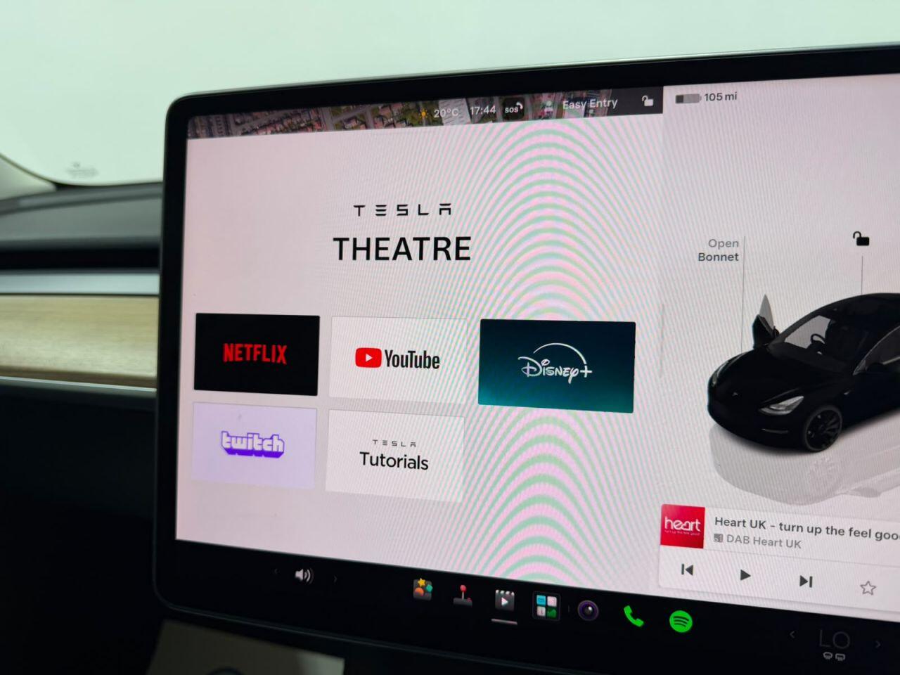 Tesla Model 3 view 27