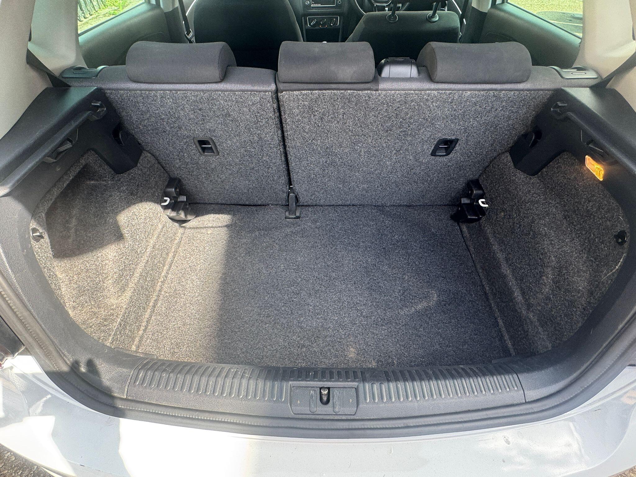 Volkswagen Polo view 36