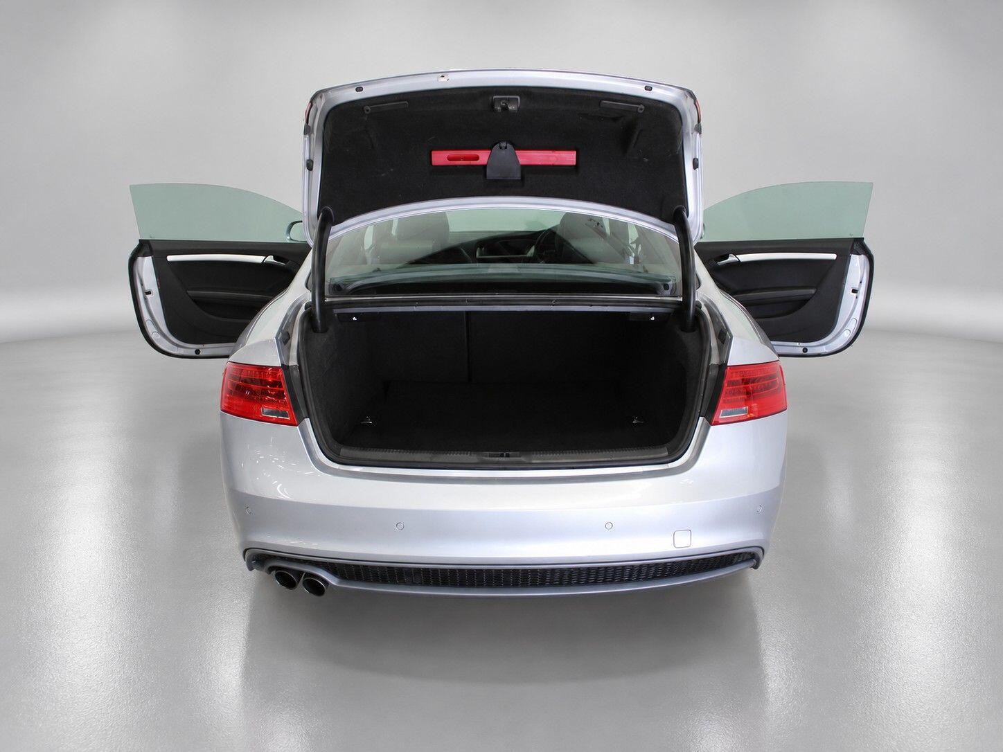 Audi A5 view 23