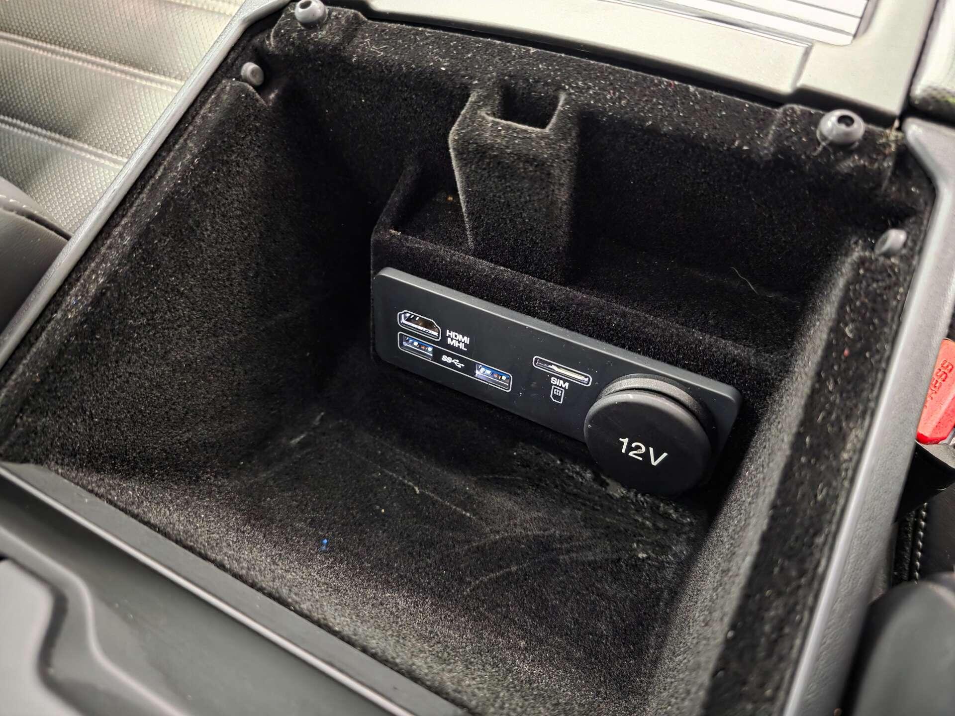 Land Rover Range Rover Evoque view 54