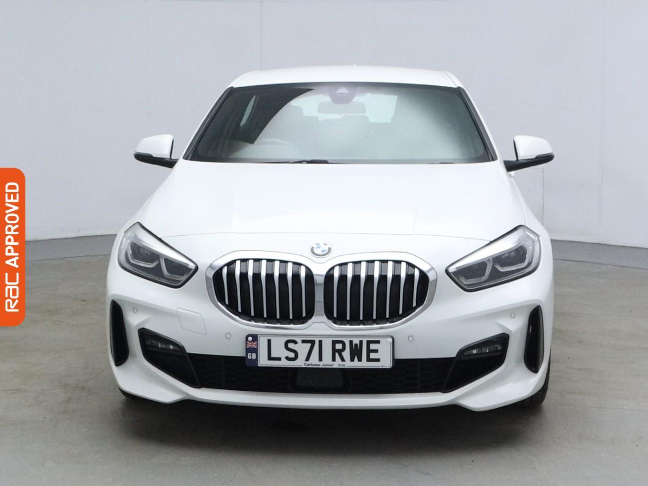 BMW 1 Series view 7