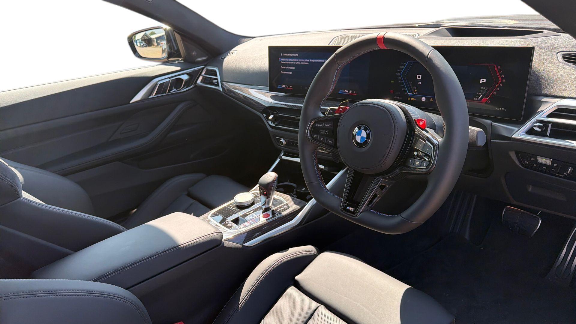 BMW M4 view 6