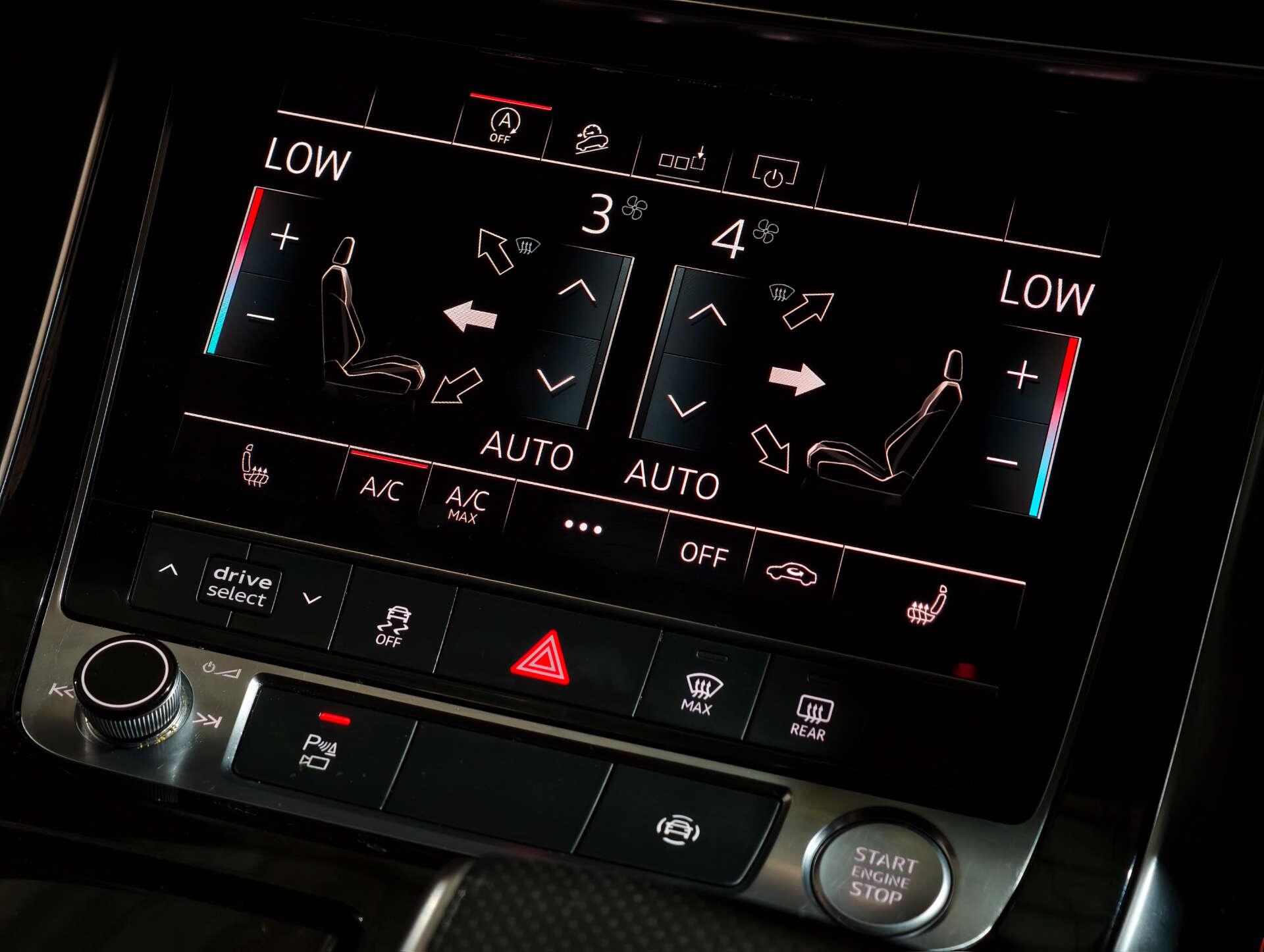 Audi Q7 view 38