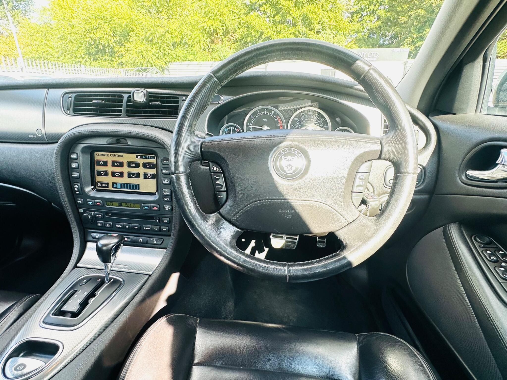 Jaguar S-Type view 26