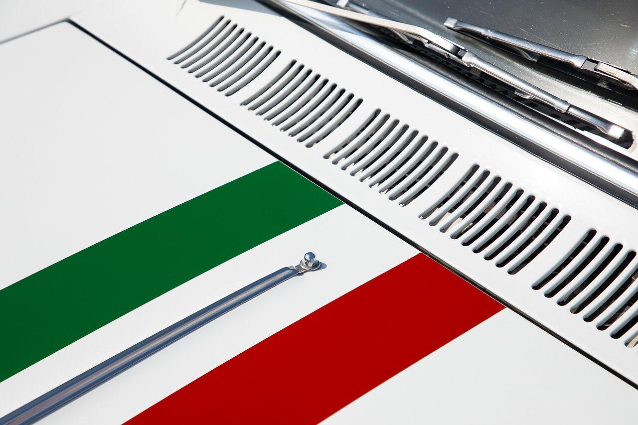 Alfa Romeo Giulia view 73