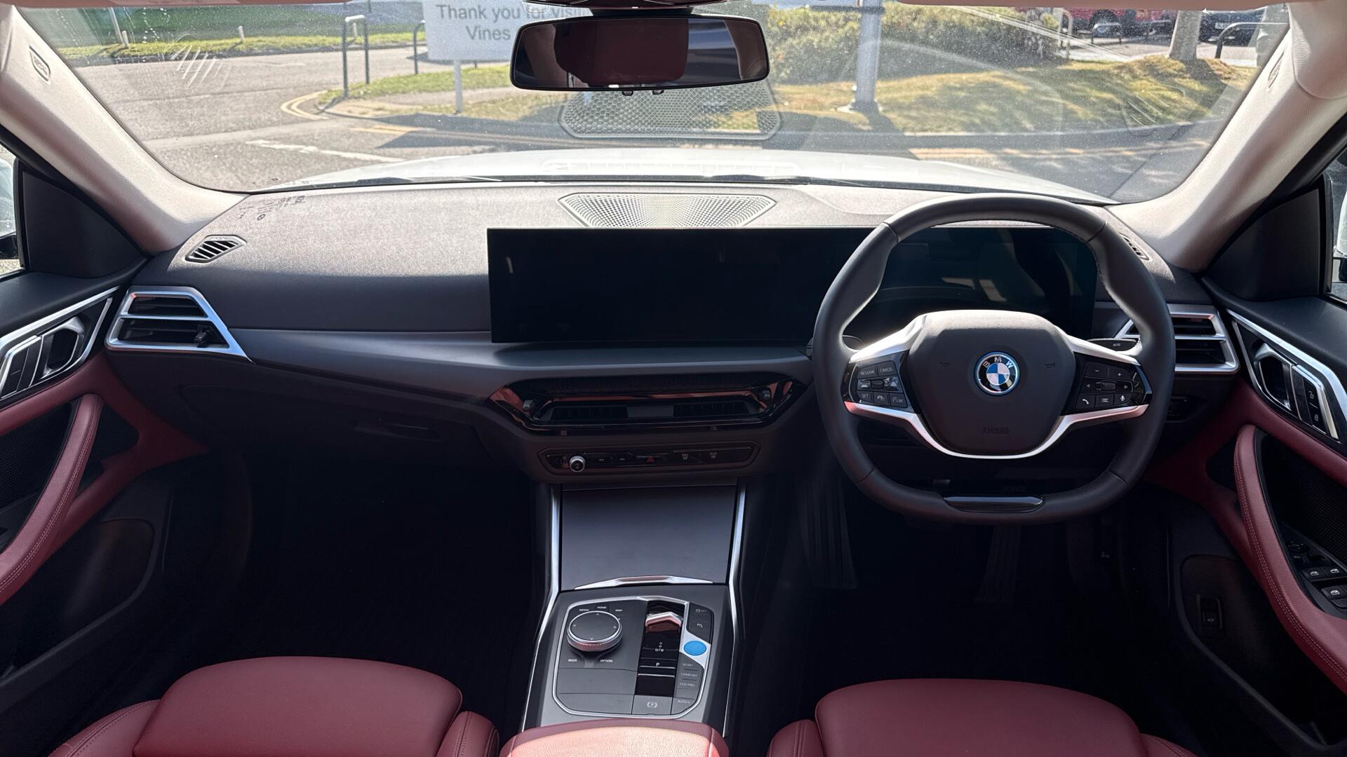 BMW i4 view 4