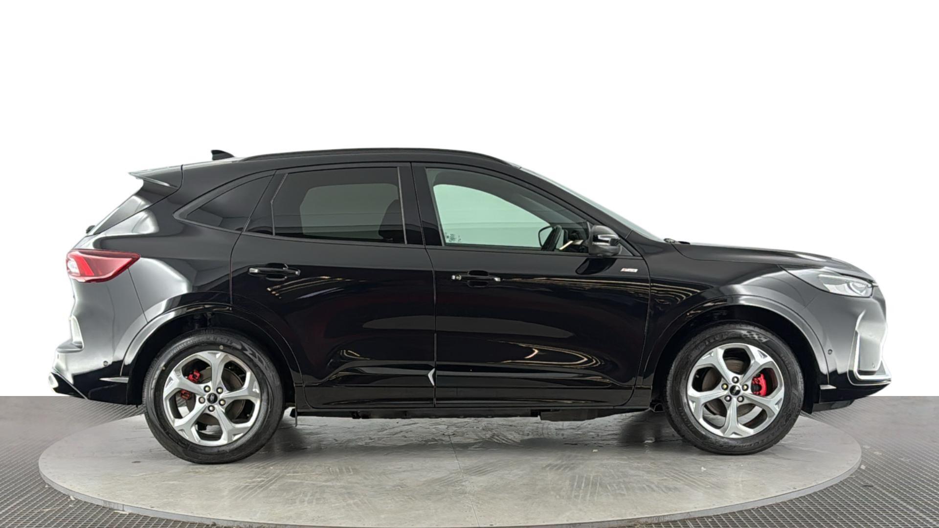 Ford Kuga view 3