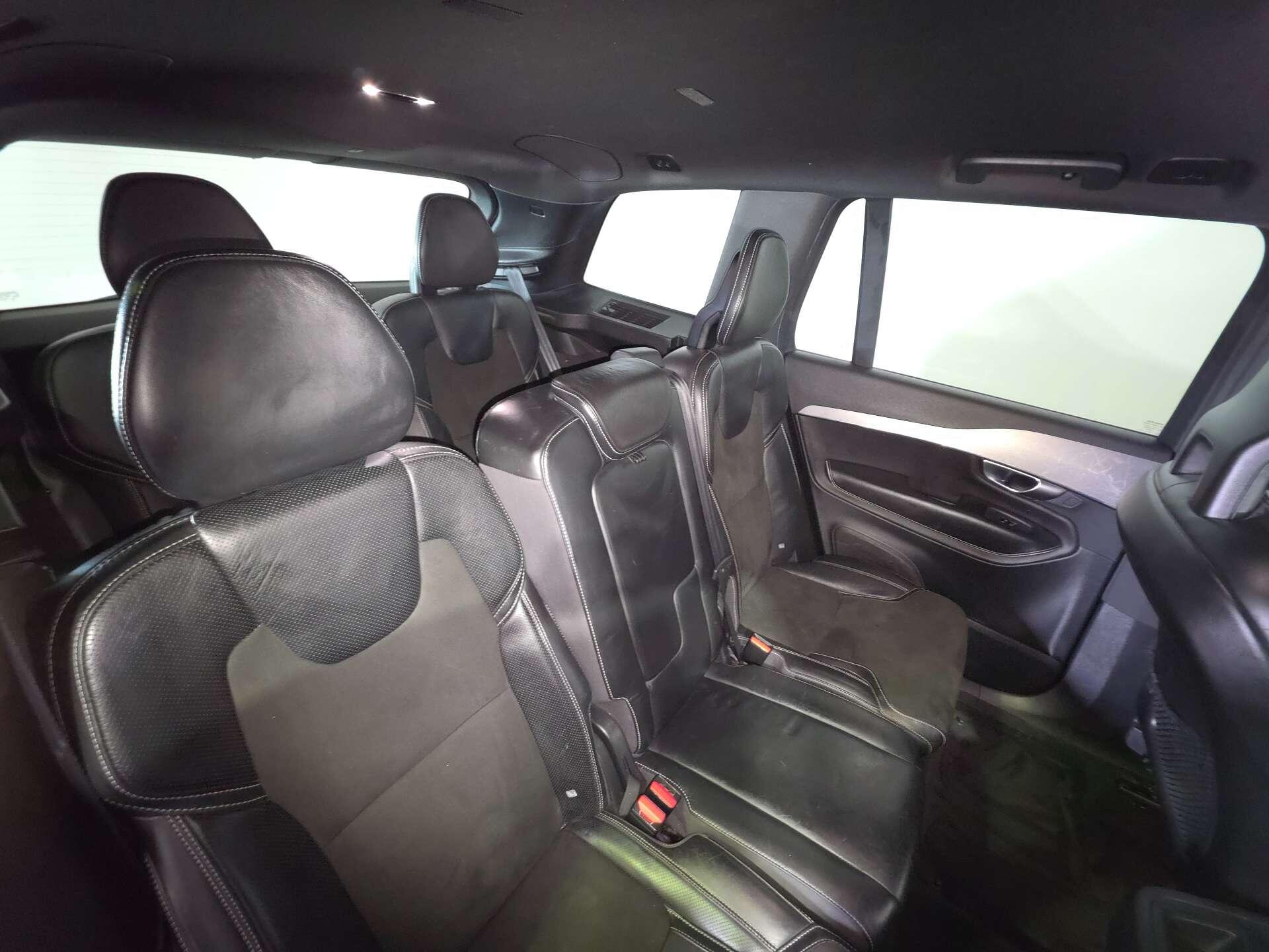 Volvo XC90 view 62
