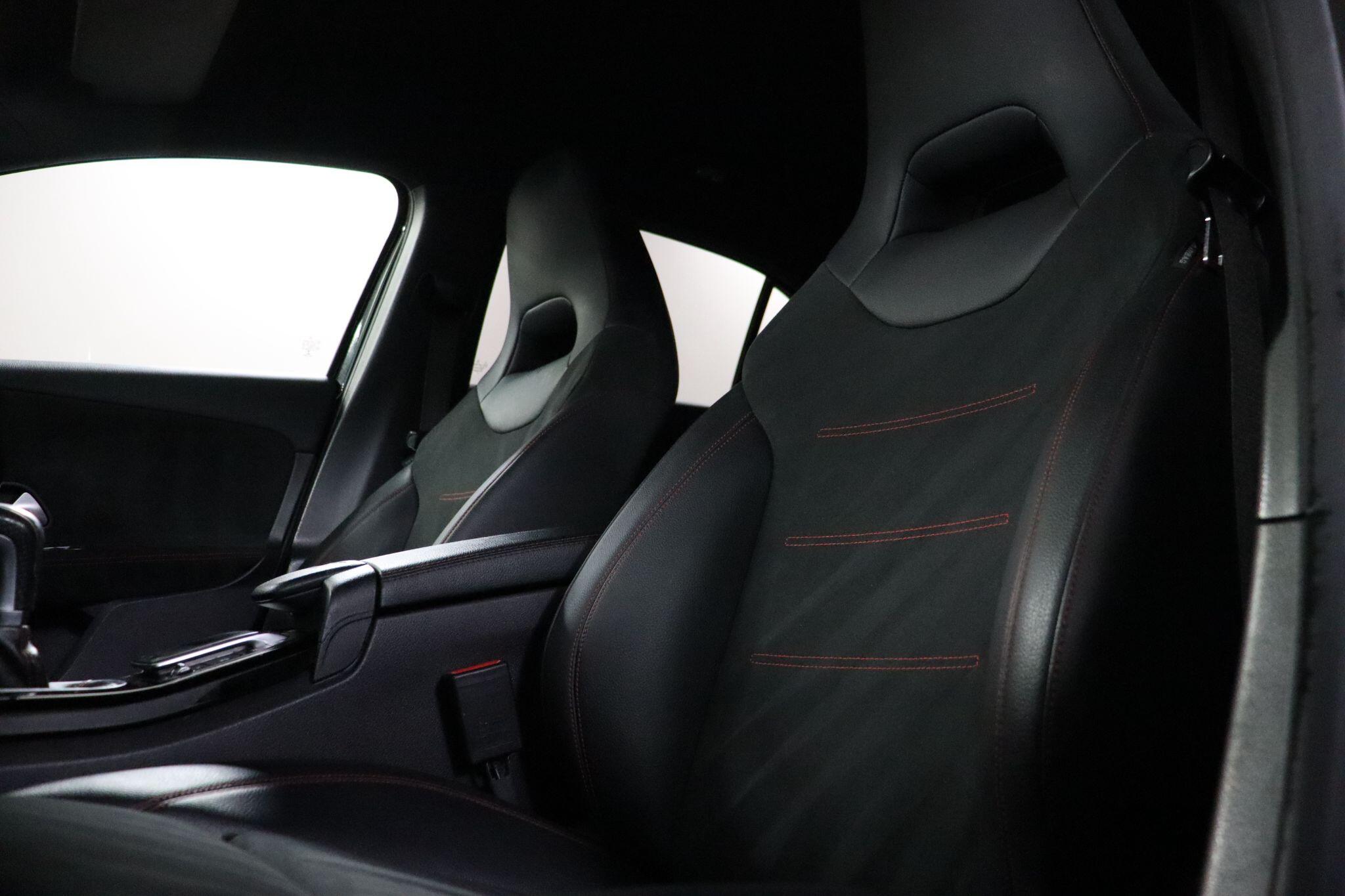 Mercedes-Benz A-Class view 35