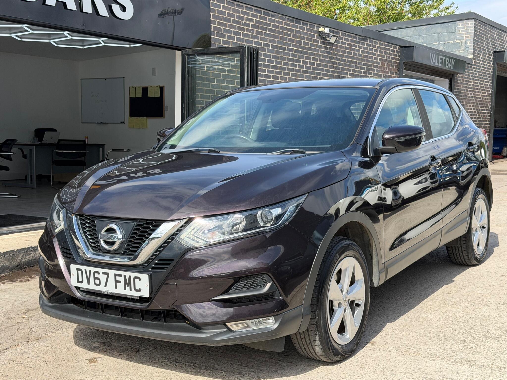 2017 Nissan Qashqai in Black for sale