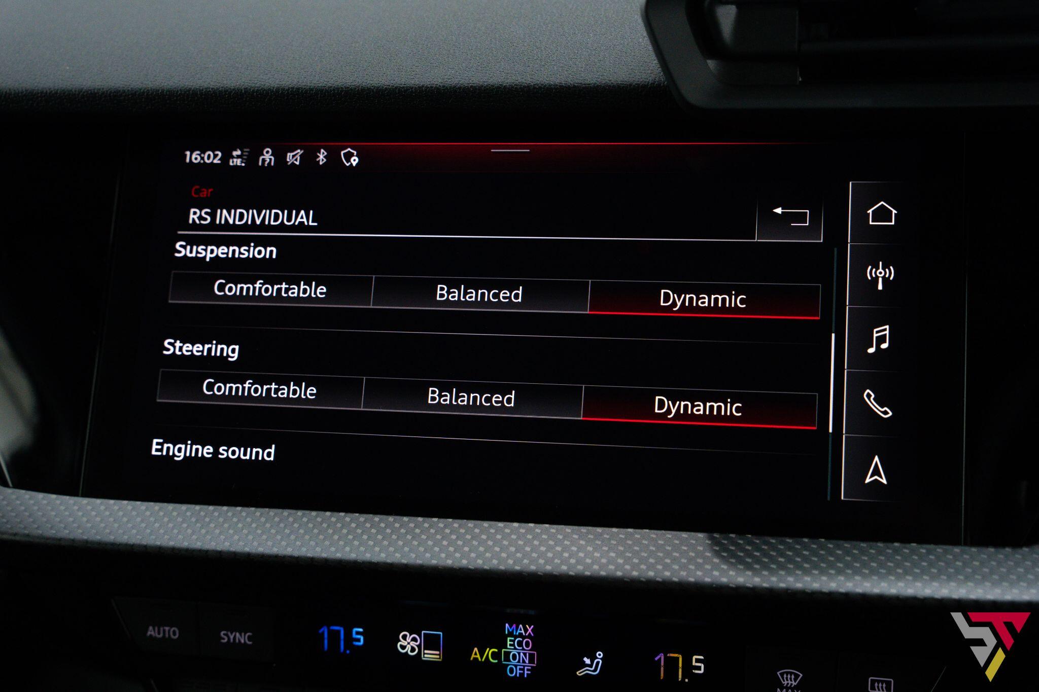 Audi RS3 view 22