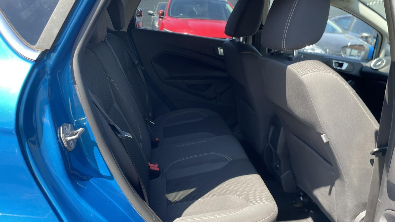 Ford Fiesta view 23