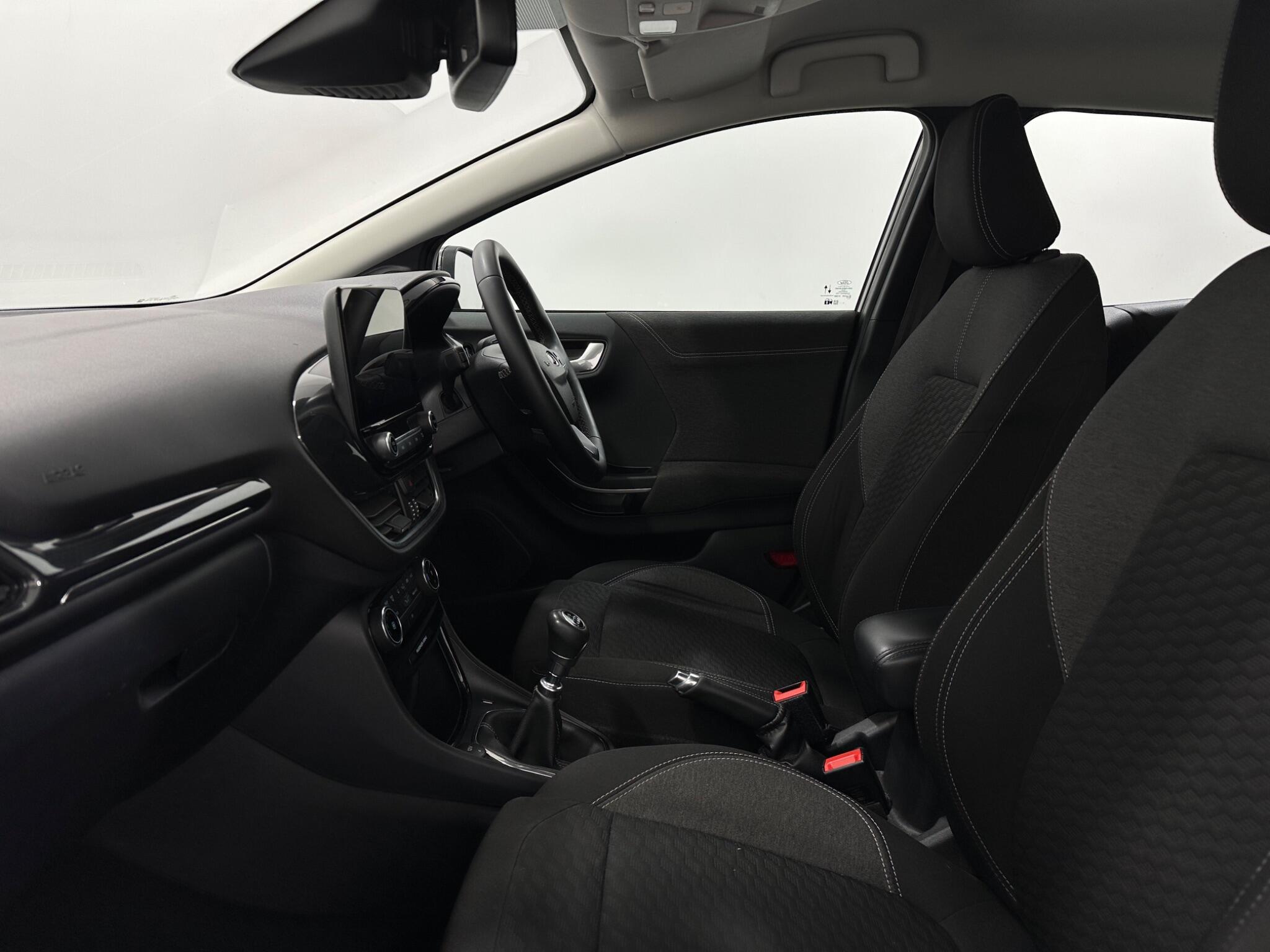 Ford Puma view 33