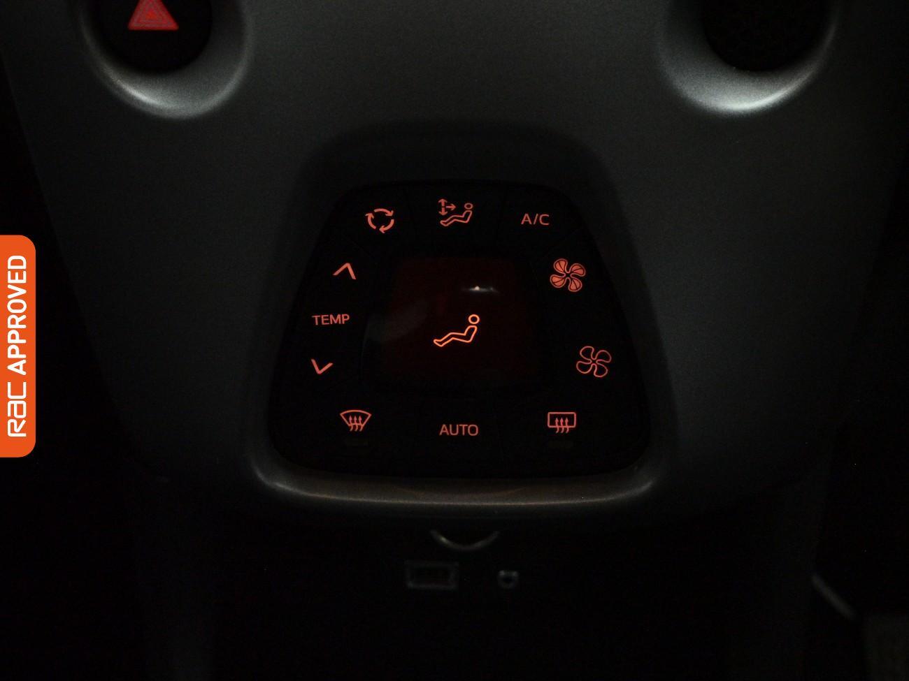 Toyota Aygo view 16
