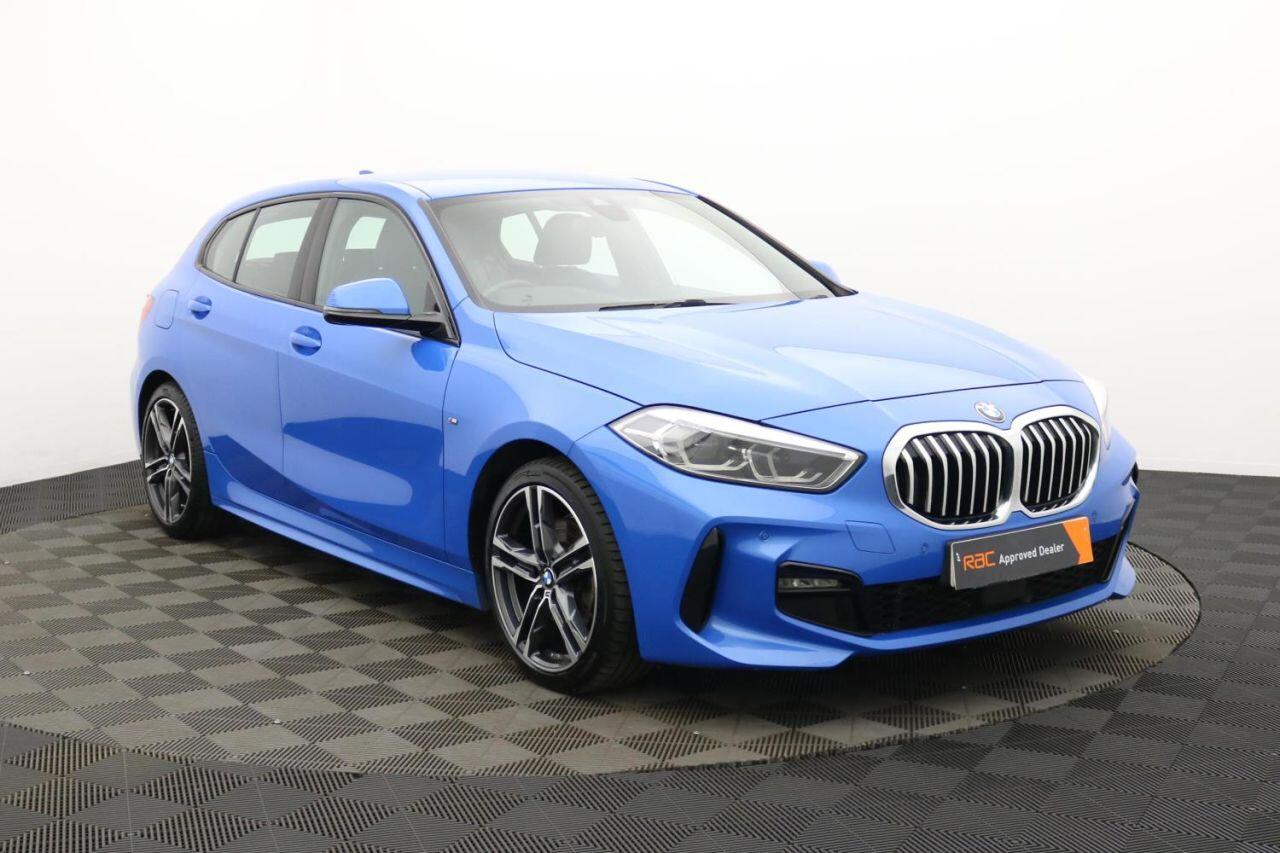 BMW 1 Series view 11