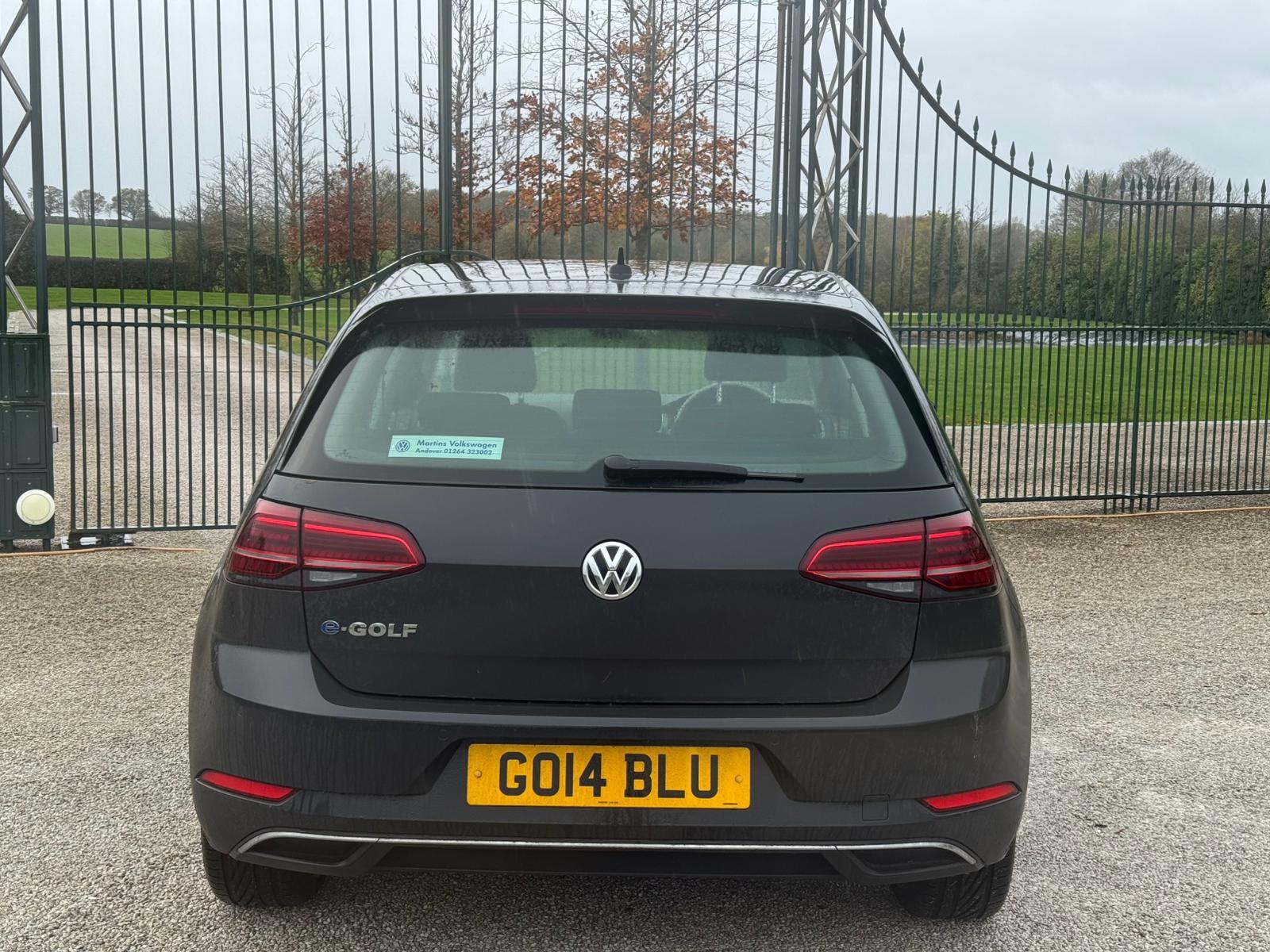 2020 Volkswagen e-Golf 35.8kWh e-Golf Auto 5dr • 41,030 miles image 3