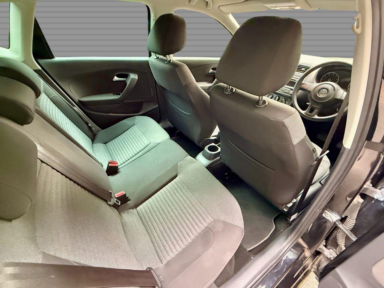 Volkswagen Polo view 21