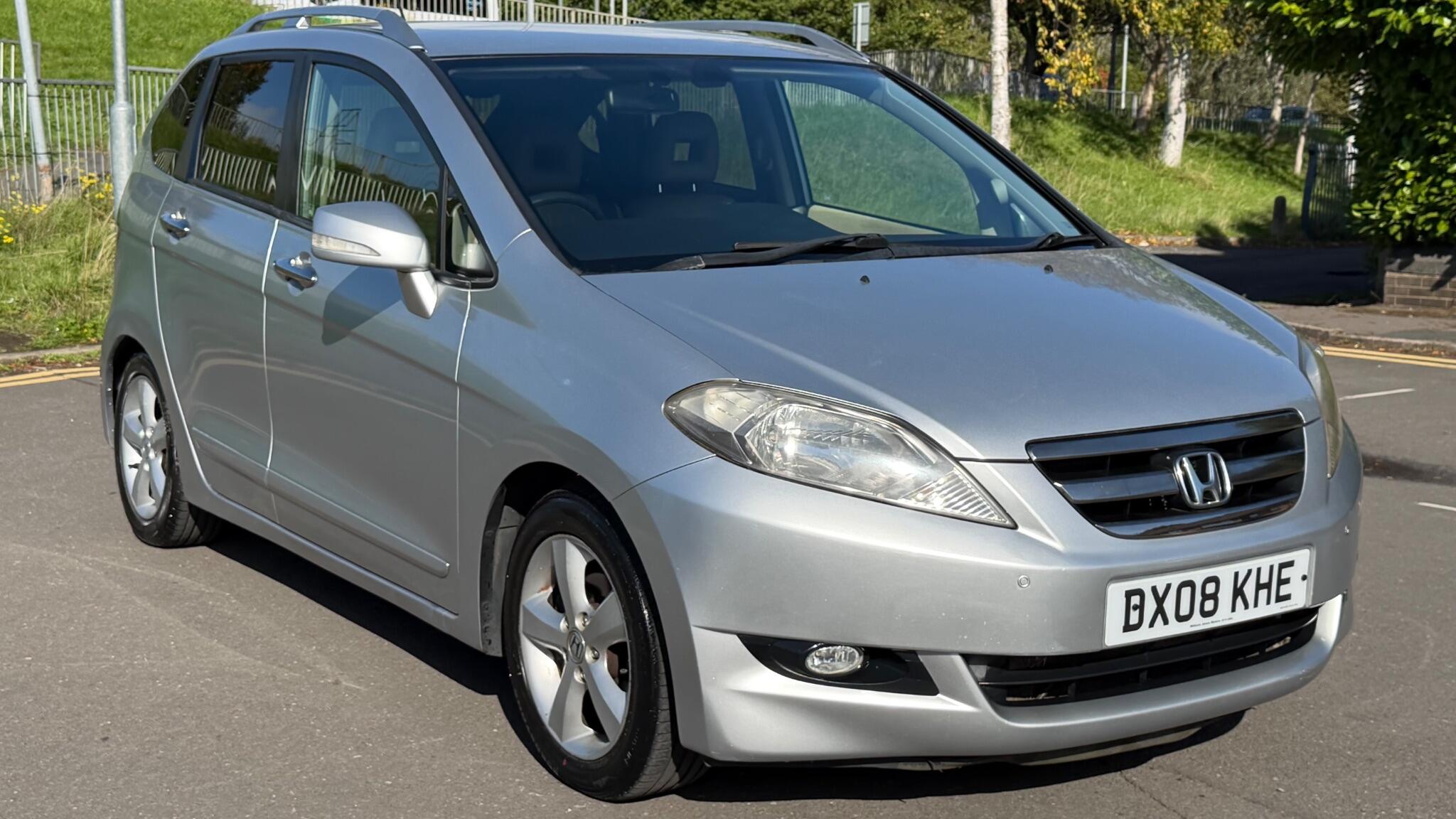 Honda FR-V