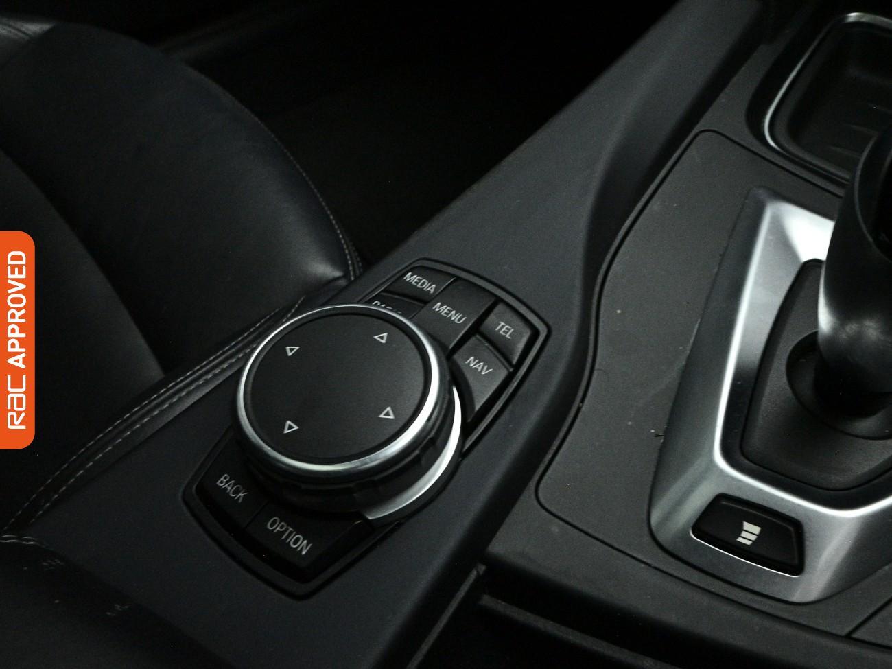 BMW M4 view 17