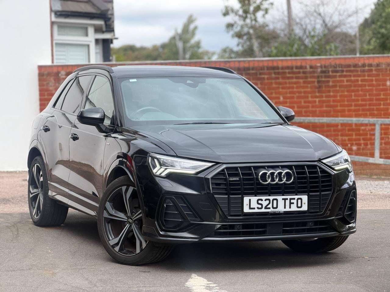 Audi Q3 view 53