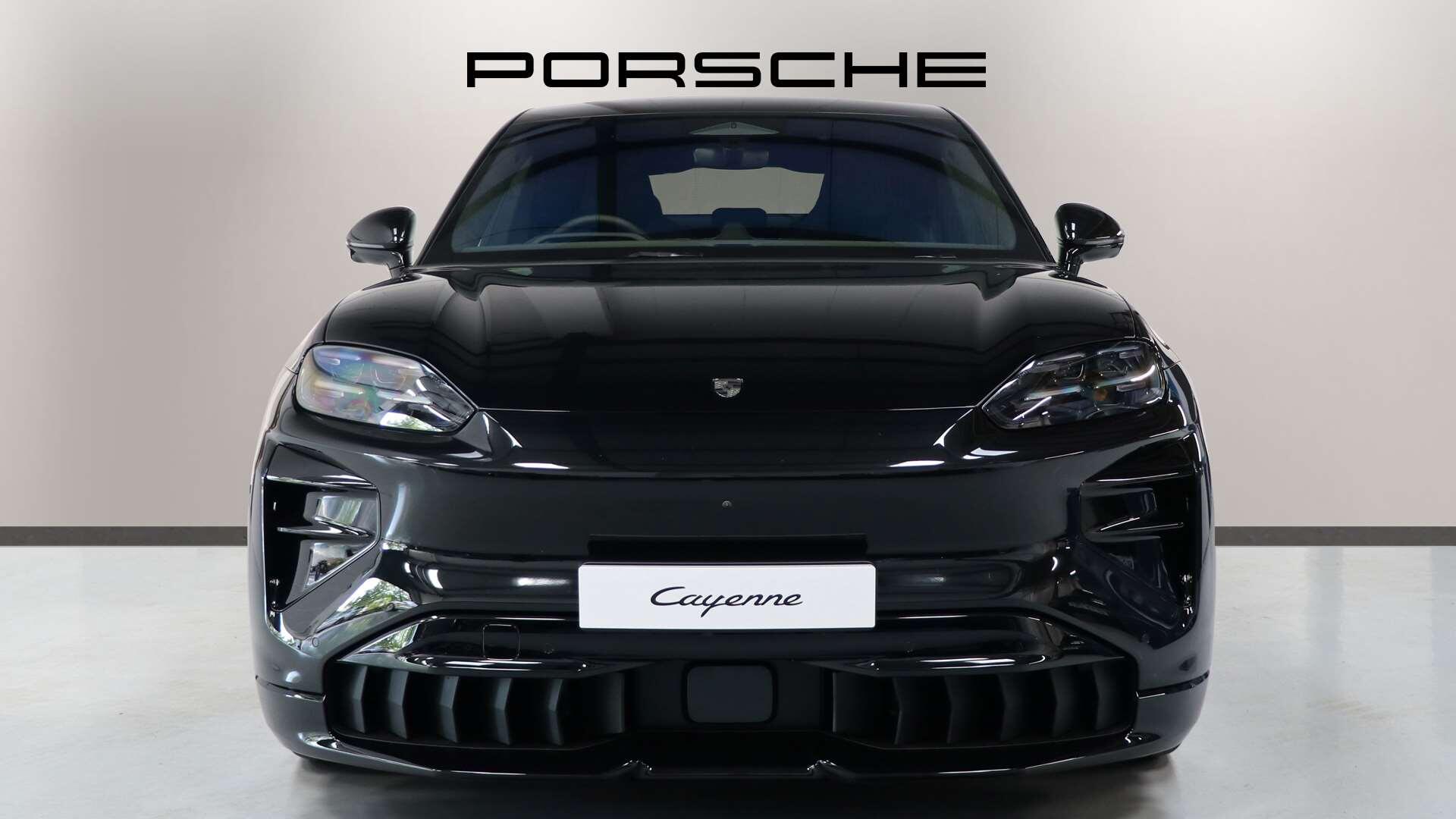 Porsche Cayenne view 5